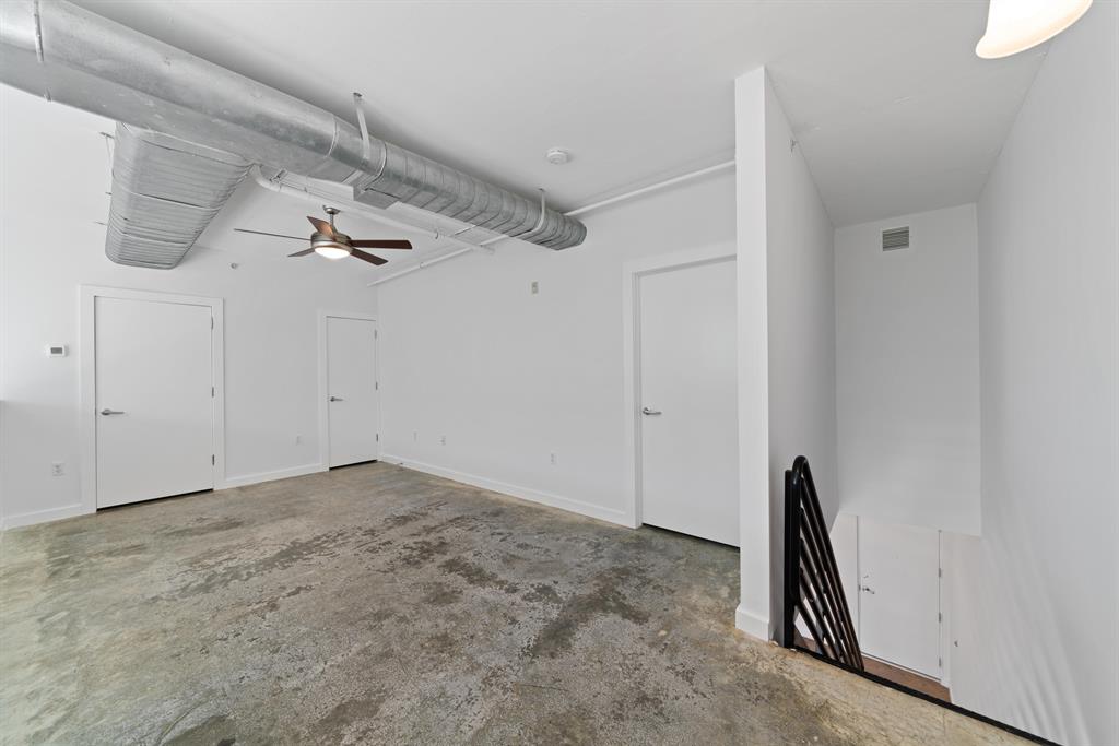 LAKE AVENUE LOFTS CONDO - Residential Lease