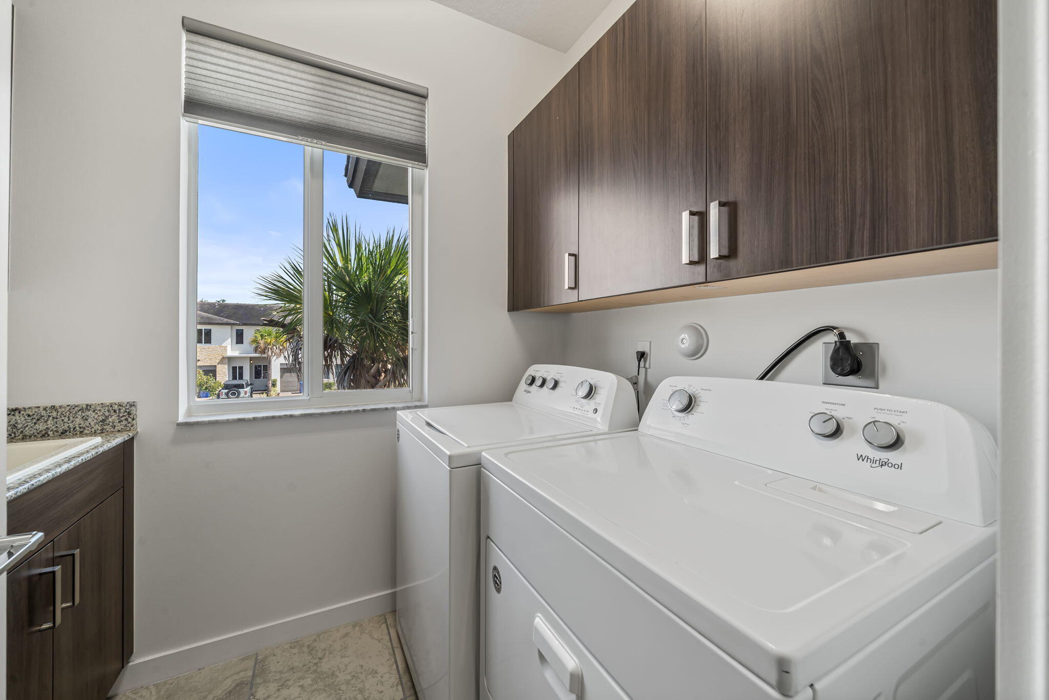 PIONEER ESTATES - Residential