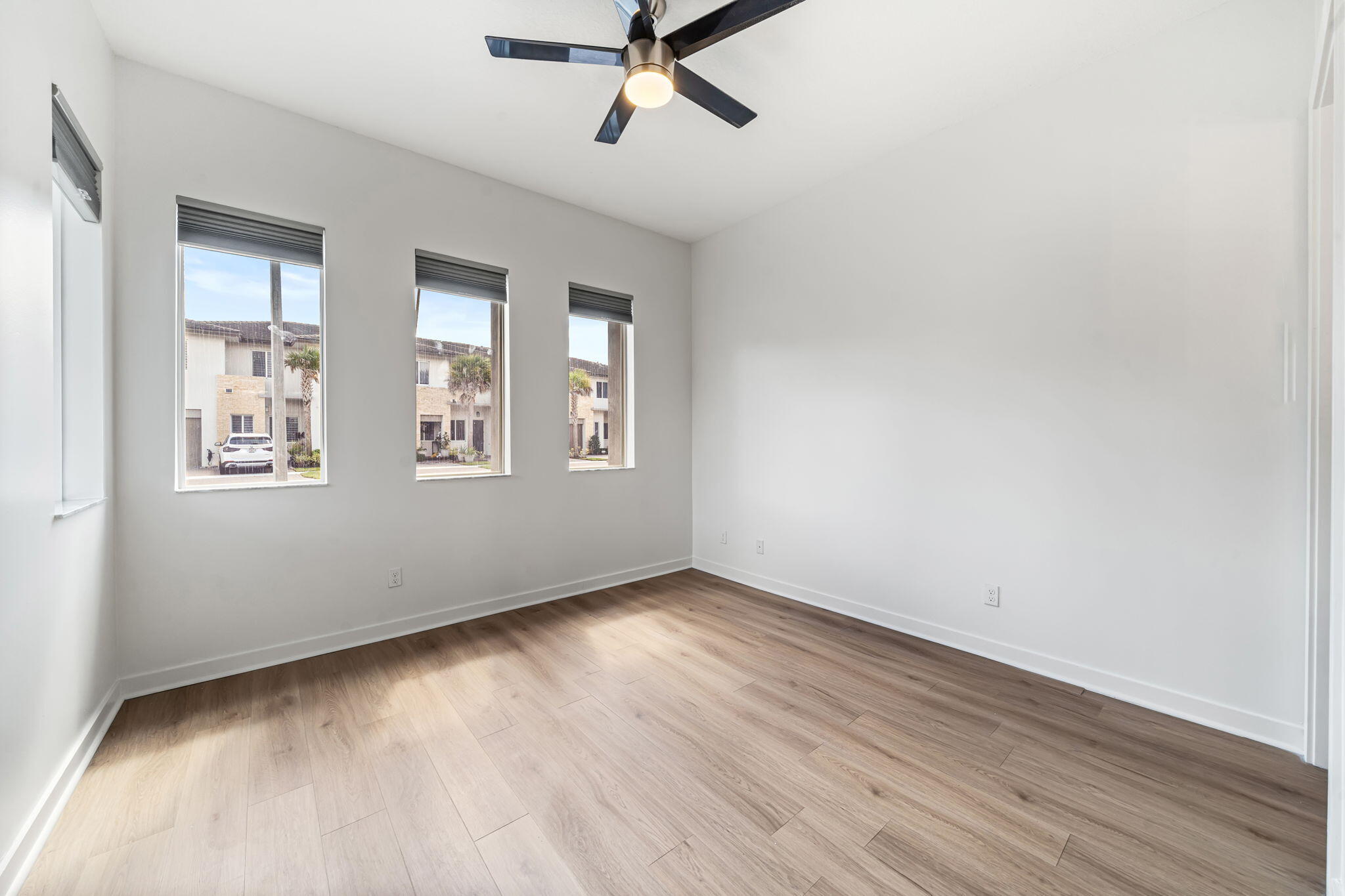 PIONEER ESTATES - Residential