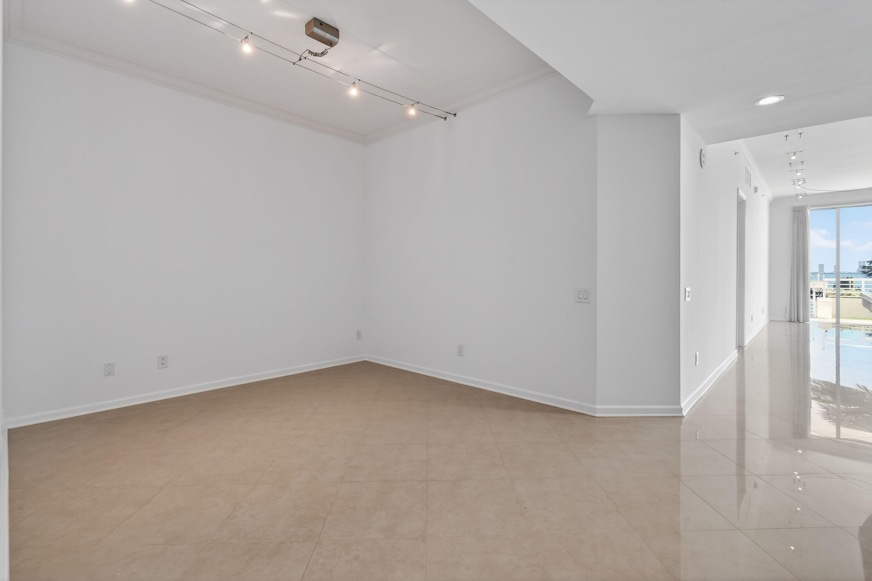 MARINA GRANDE RIVIERA BEACH CONDO - Residential