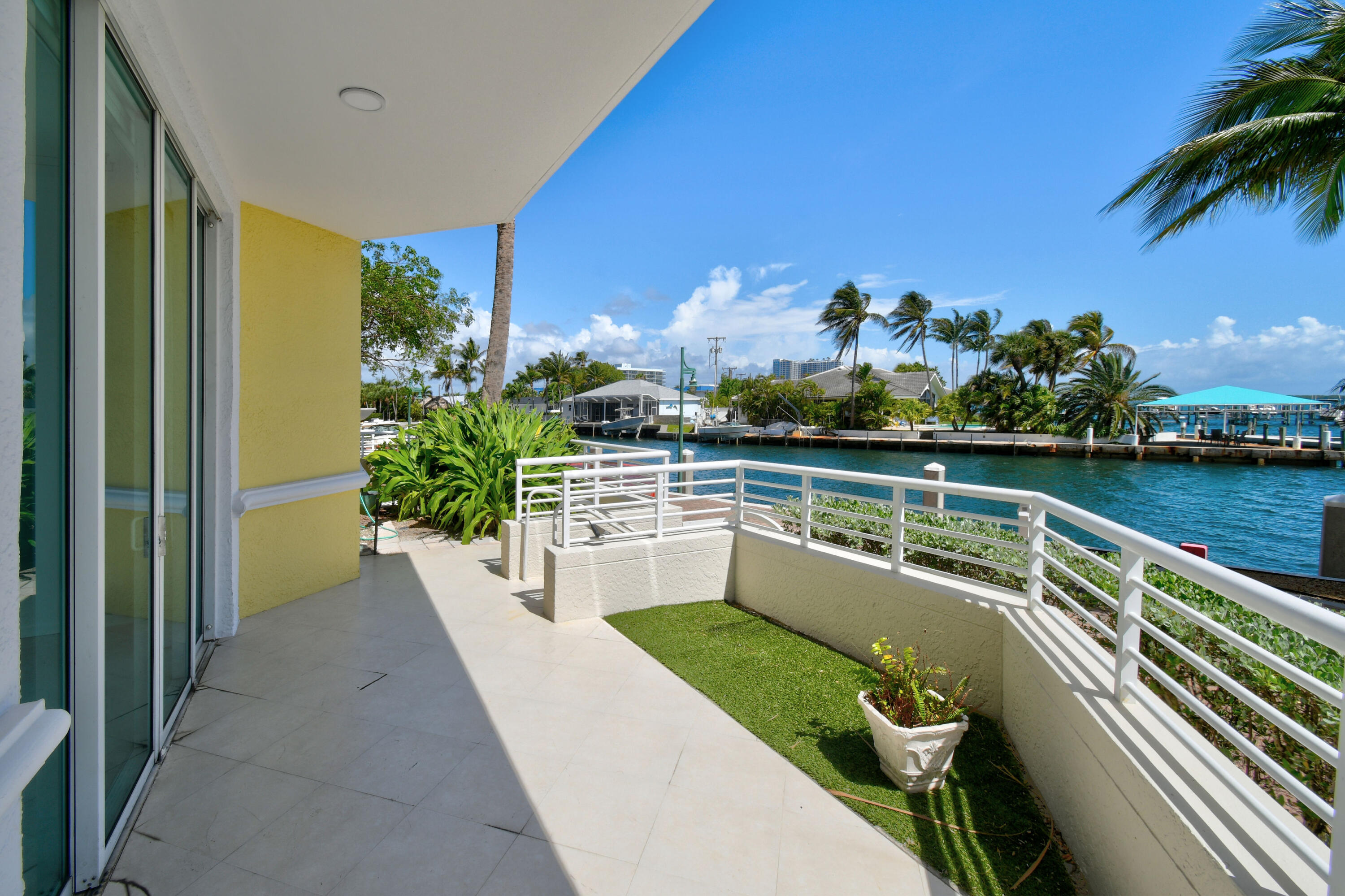 MARINA GRANDE RIVIERA BEACH CONDO - Residential