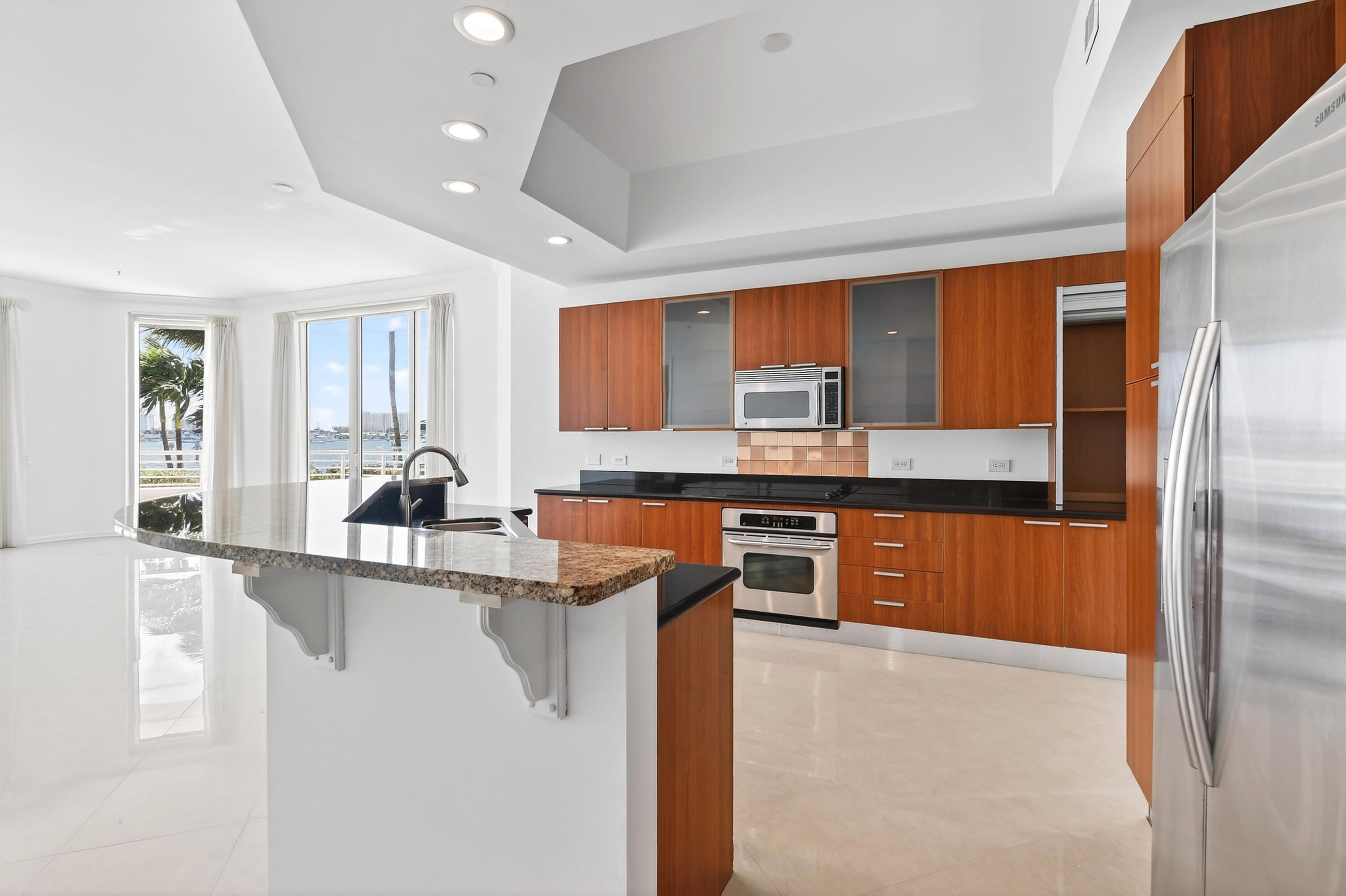 MARINA GRANDE RIVIERA BEACH CONDO - Residential