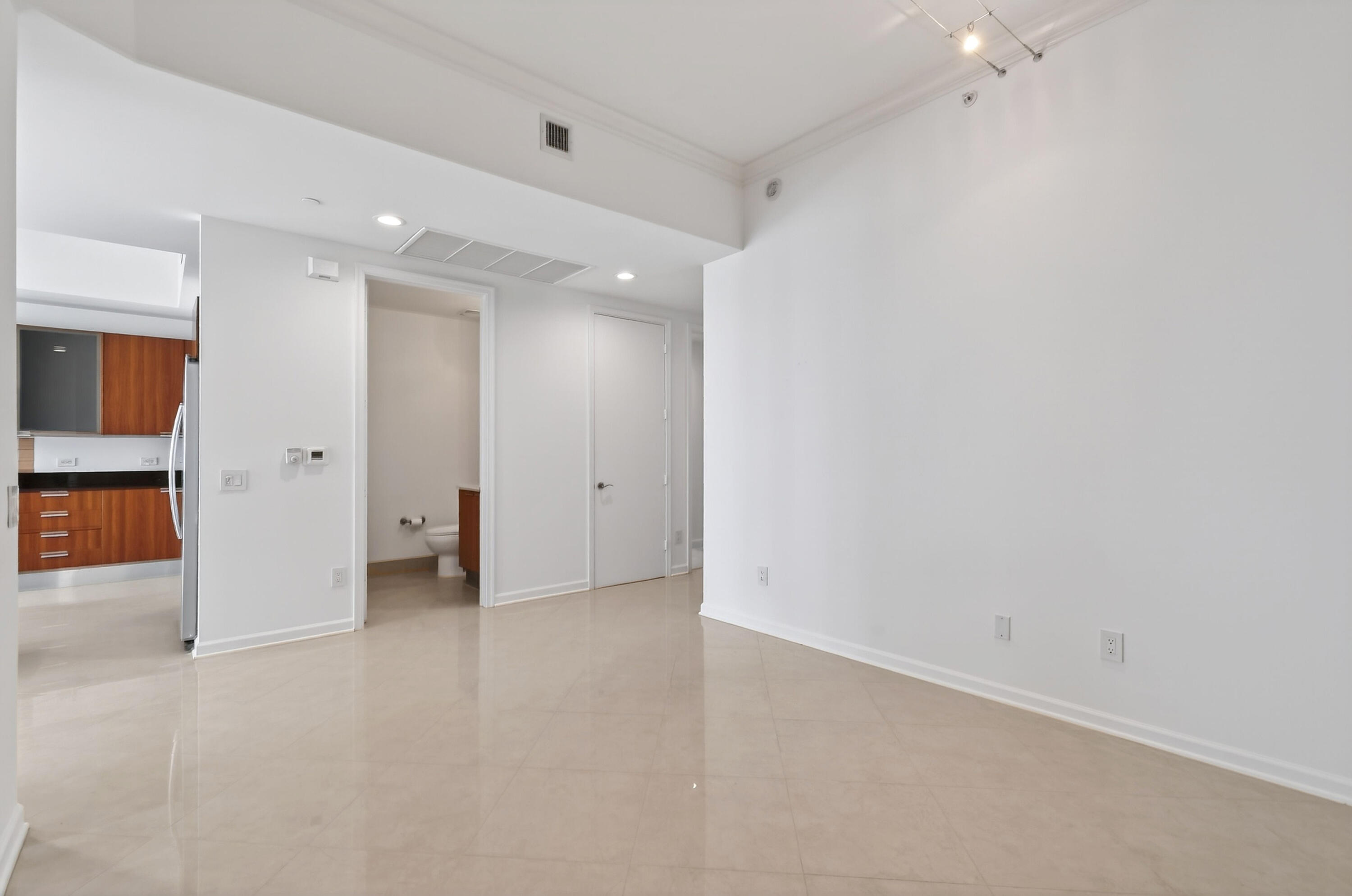 MARINA GRANDE RIVIERA BEACH CONDO - Residential