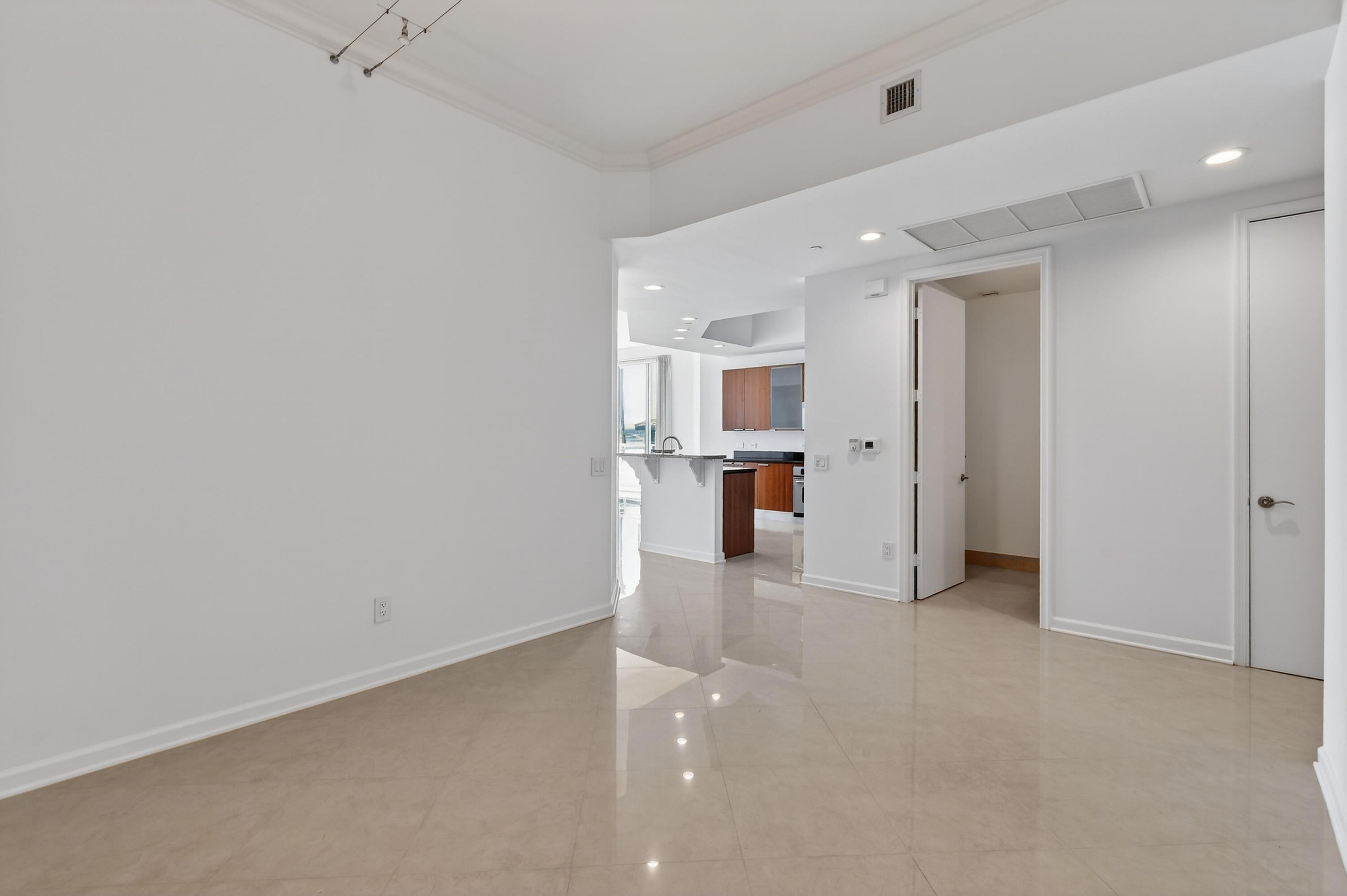 MARINA GRANDE RIVIERA BEACH CONDO - Residential