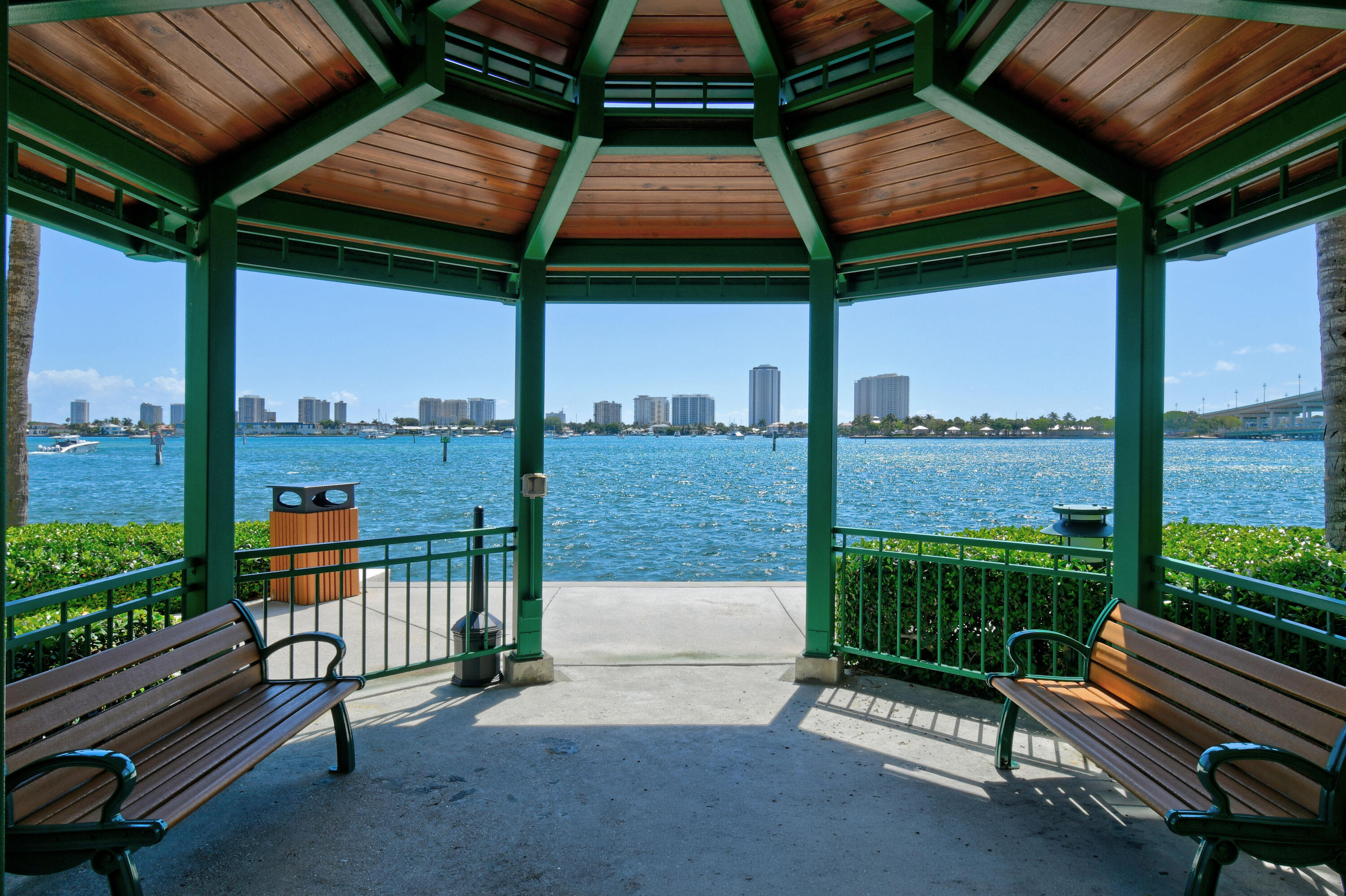 MARINA GRANDE RIVIERA BEACH CONDO - Residential