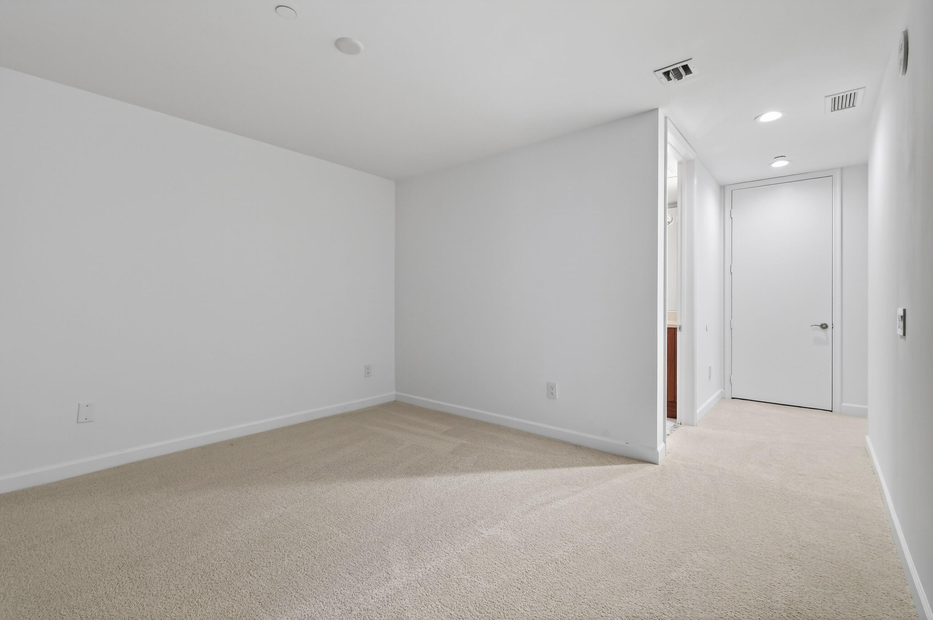 MARINA GRANDE RIVIERA BEACH CONDO - Residential