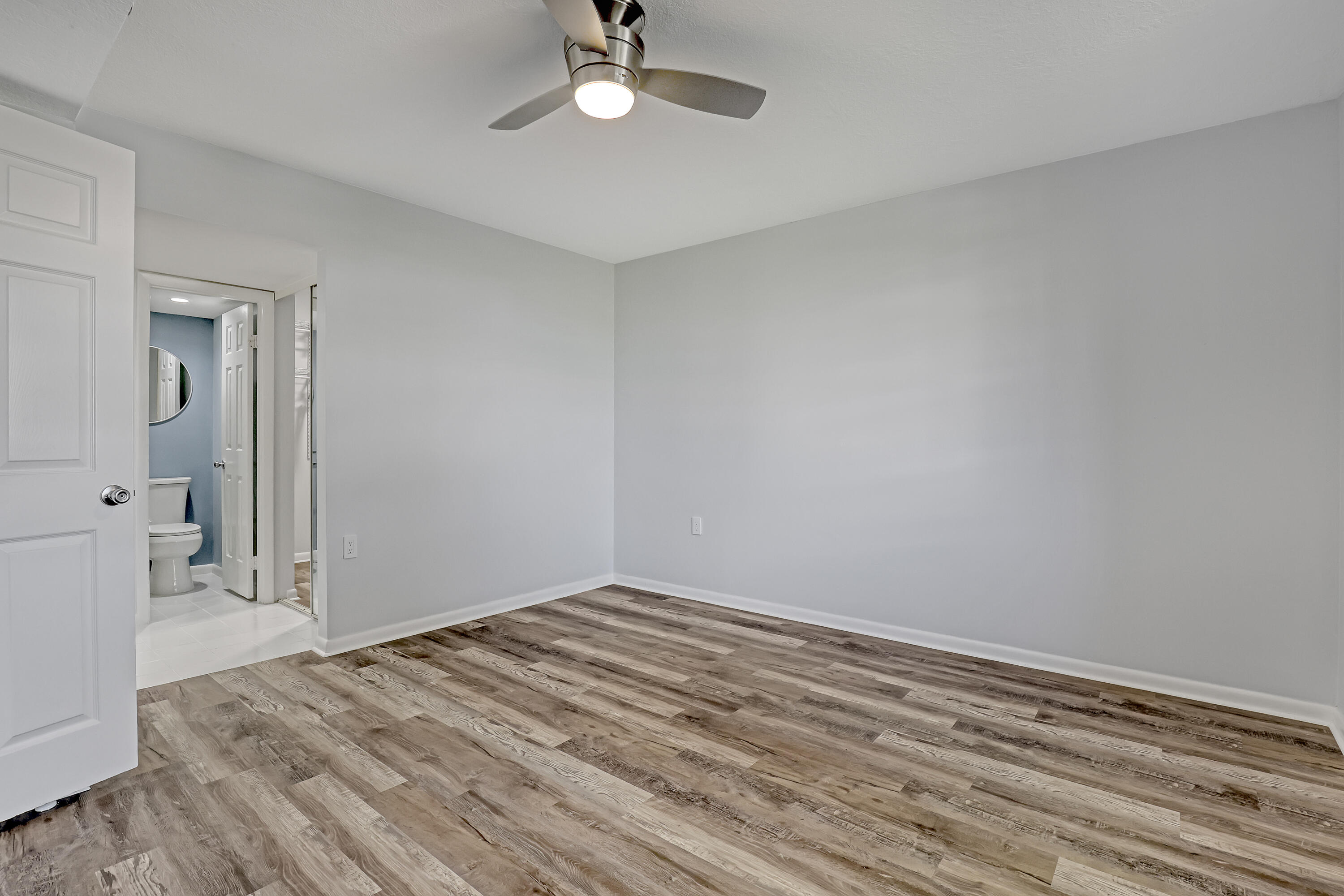 WHITEHALL CONDO OF THE LANDS OF THE PRESIDENT - Residential