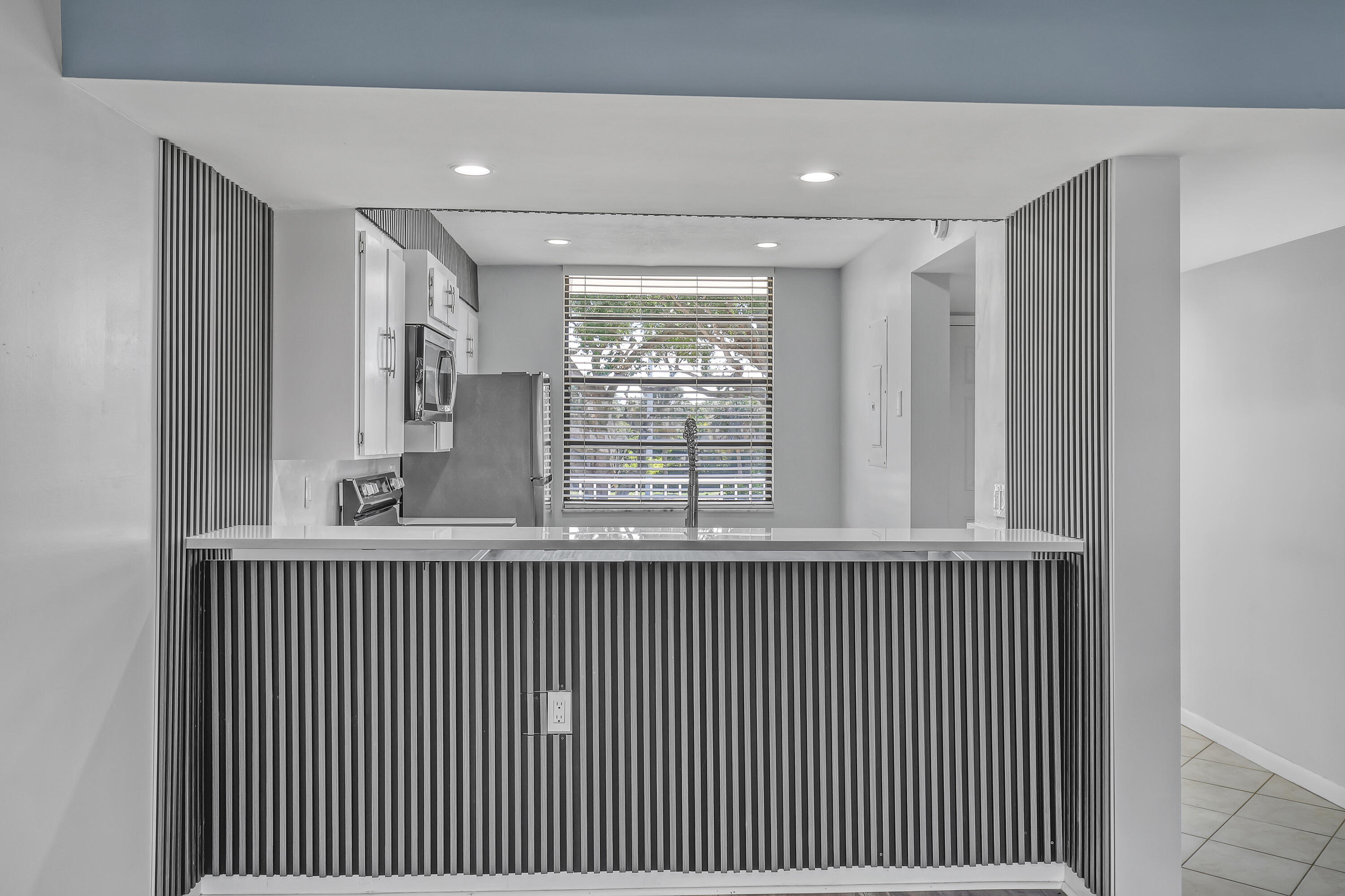 WHITEHALL CONDO OF THE LANDS OF THE PRESIDENT - Residential