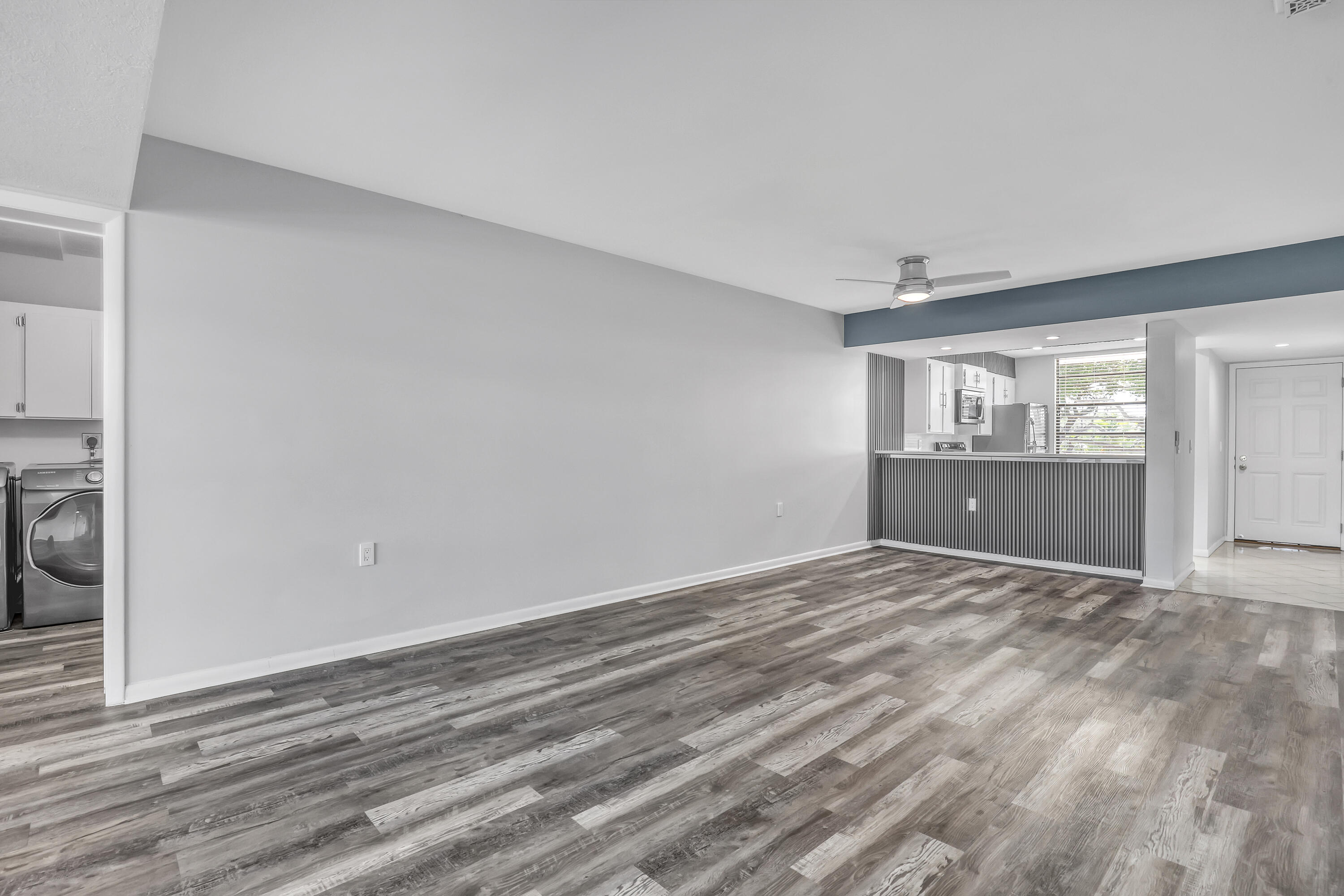 WHITEHALL CONDO OF THE LANDS OF THE PRESIDENT - Residential
