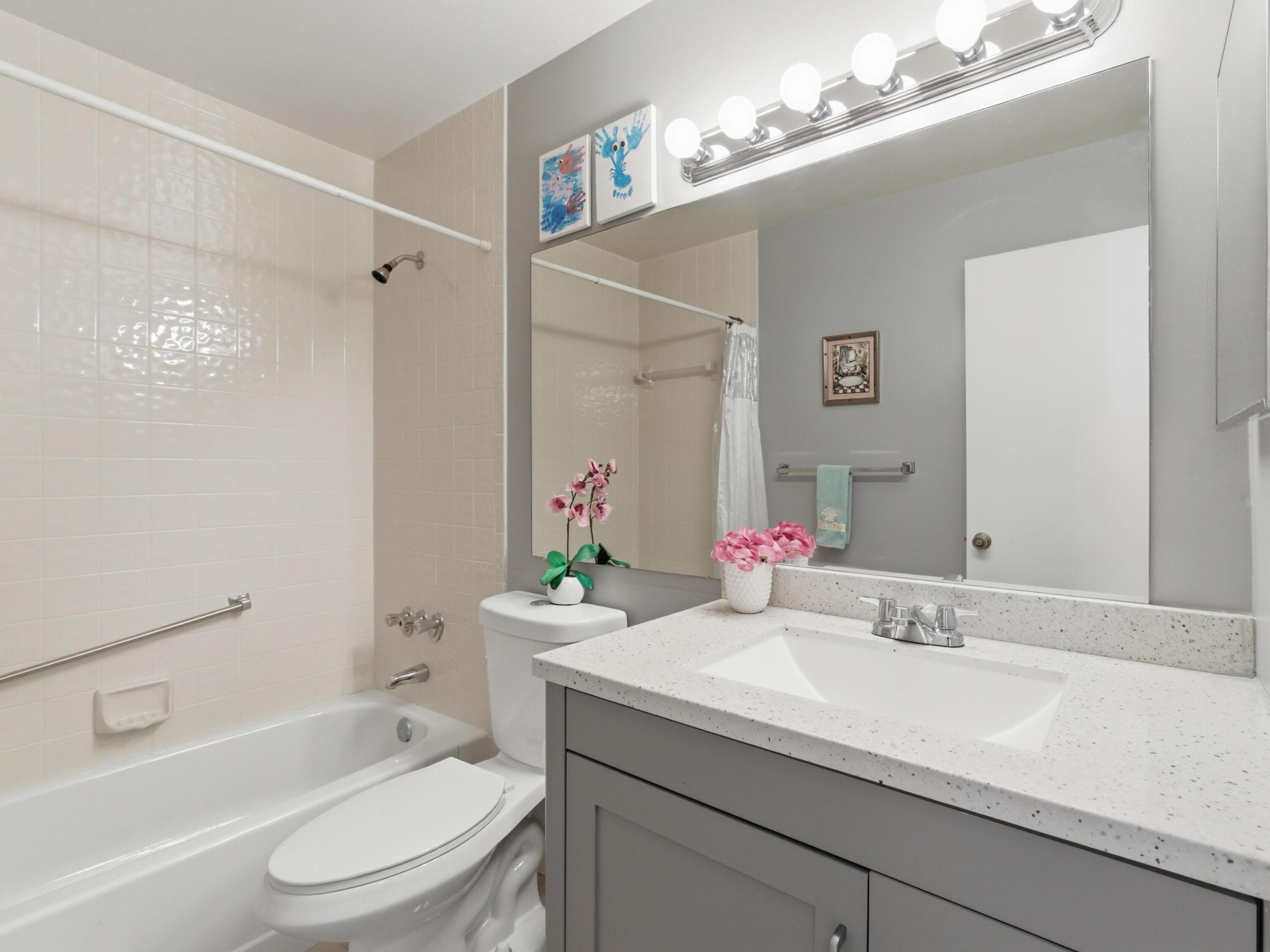 PALM CLUB - Residential