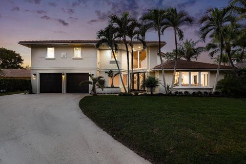 2570 Avenue Au Soleil Gulf Stream FL 33483