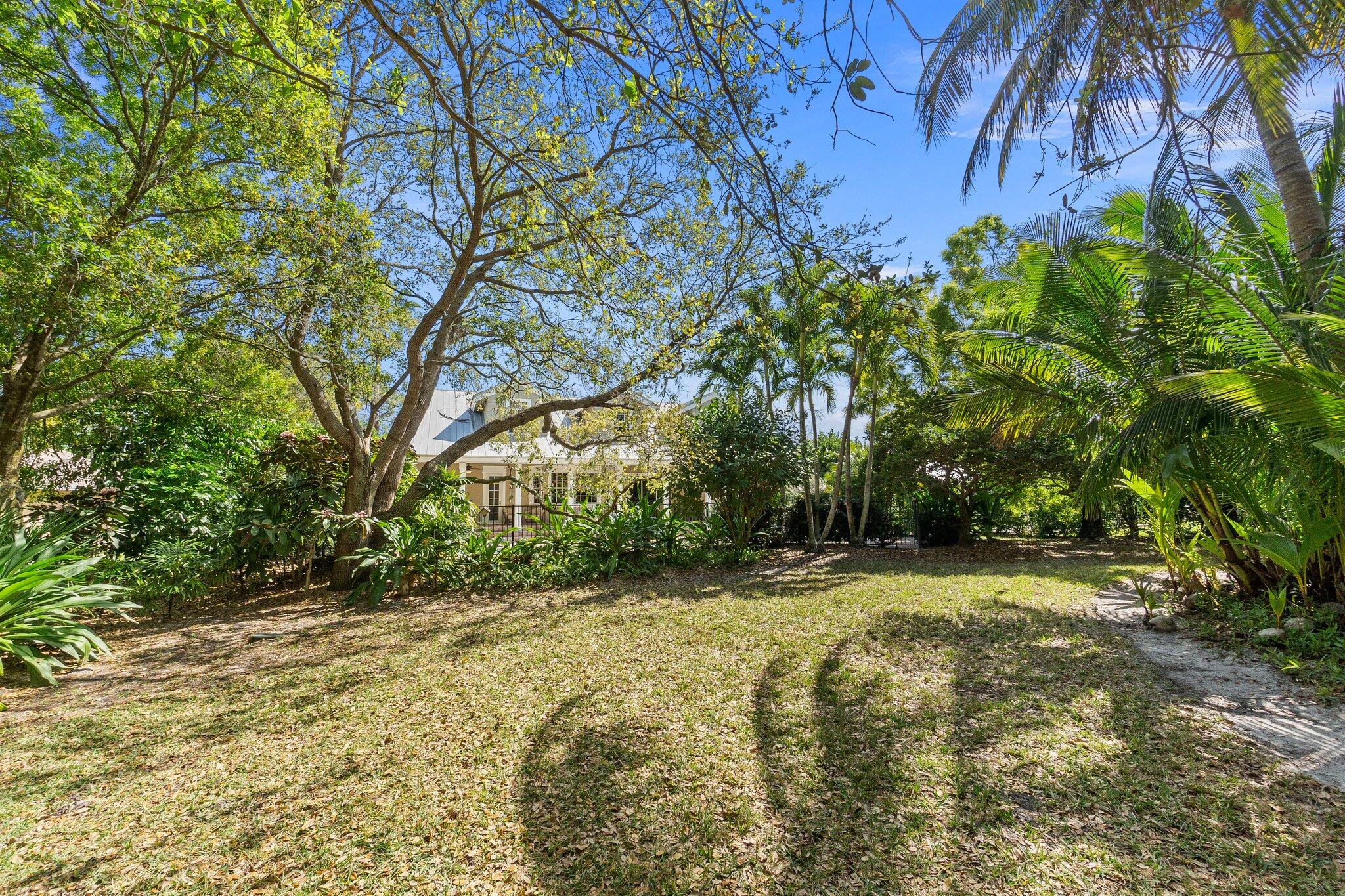 SOUTH PORT ST LUCIE UNIT 8 1ST REPLAT - Residential