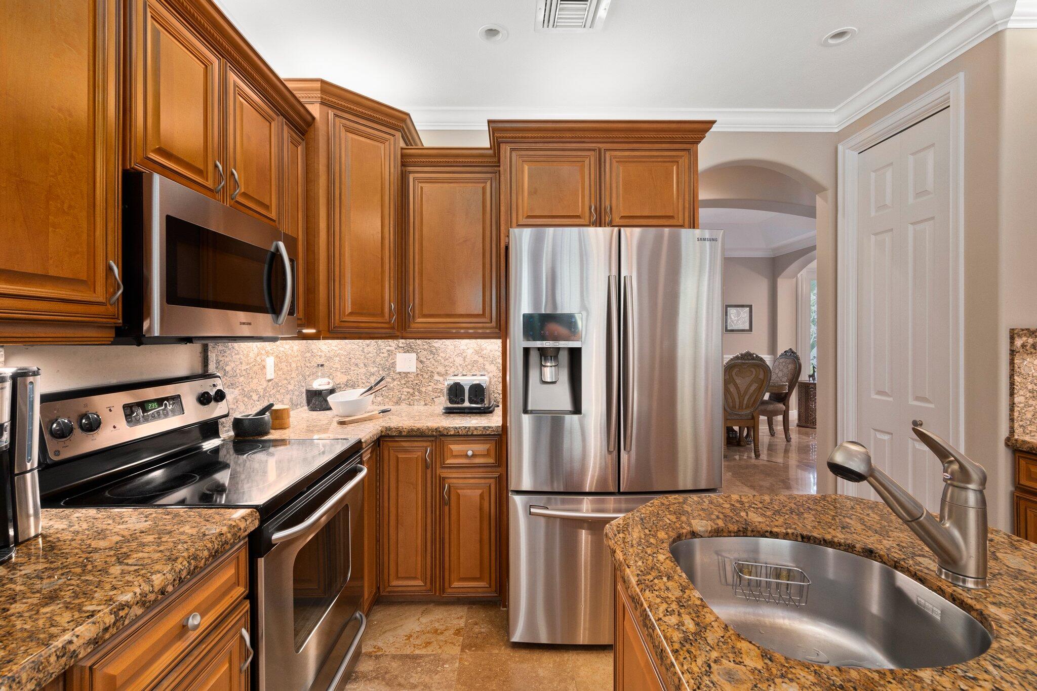 SOUTH PORT ST LUCIE UNIT 8 1ST REPLAT - Residential