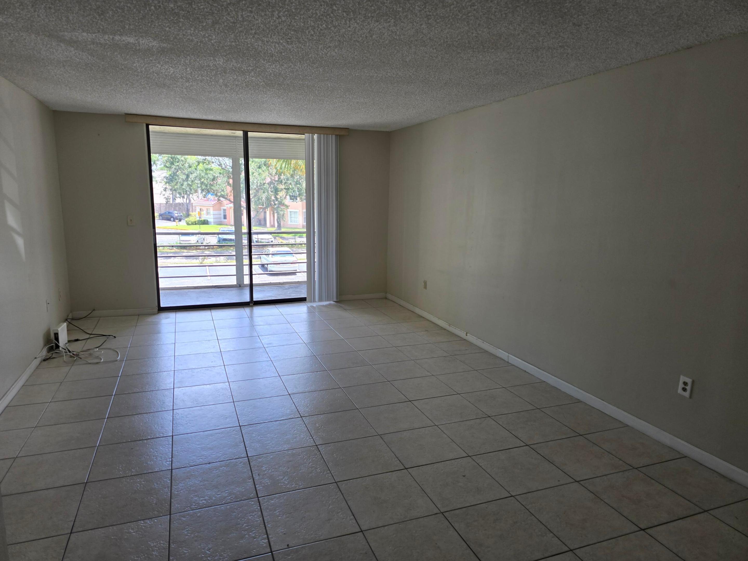 COURTYARDS OF BROWARD - Residential Lease