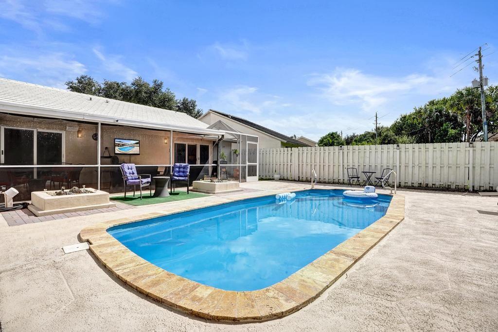 Strawberry Lakes 02 - Residential