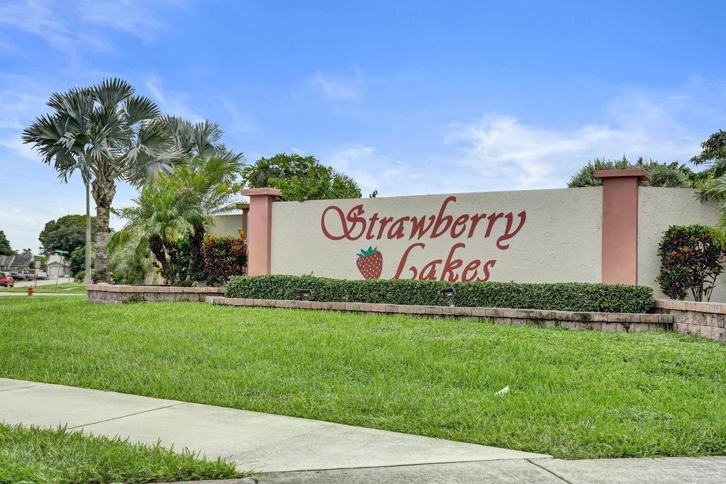Strawberry Lakes 02 - Residential