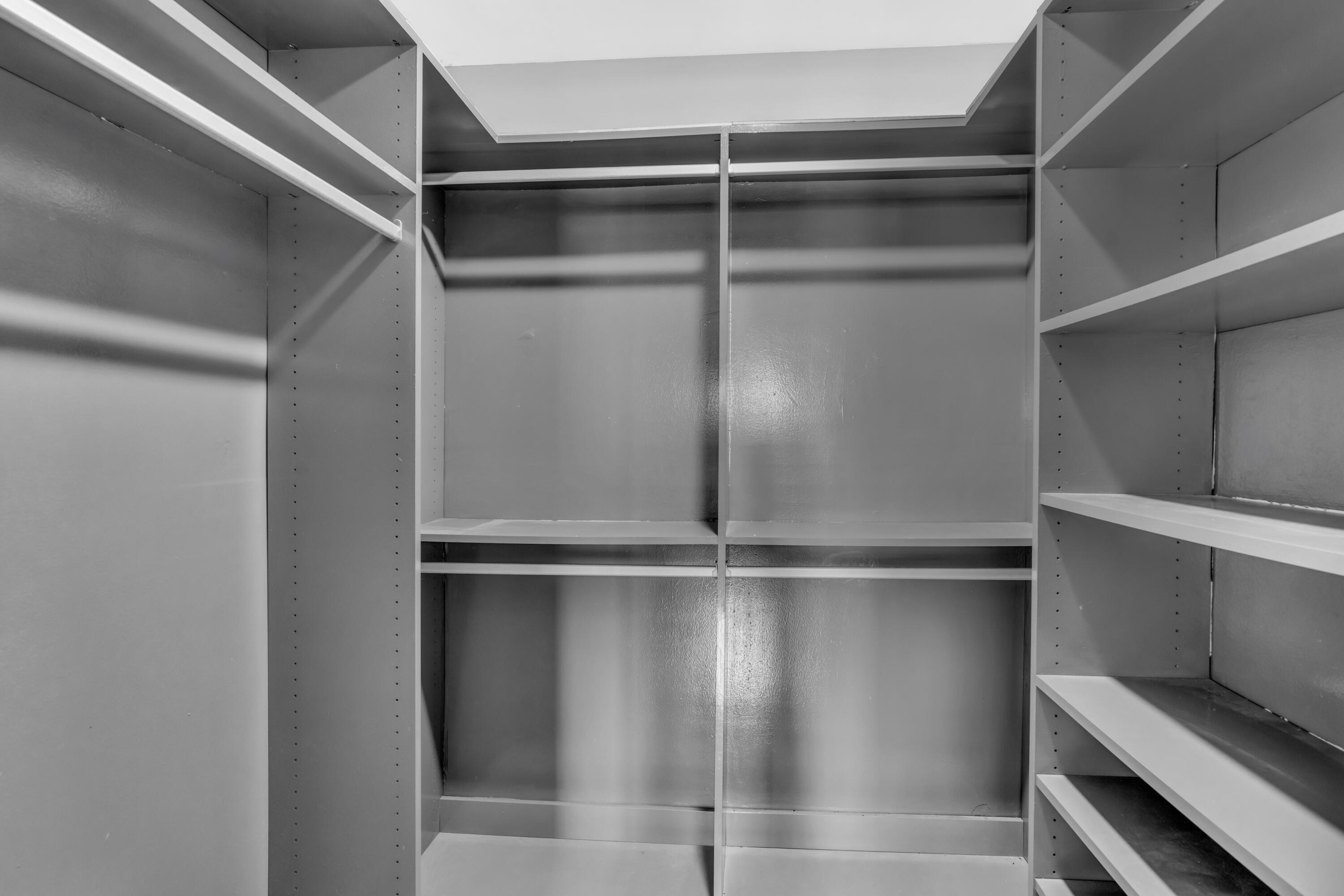 WATERS EDGE CONDO - Residential