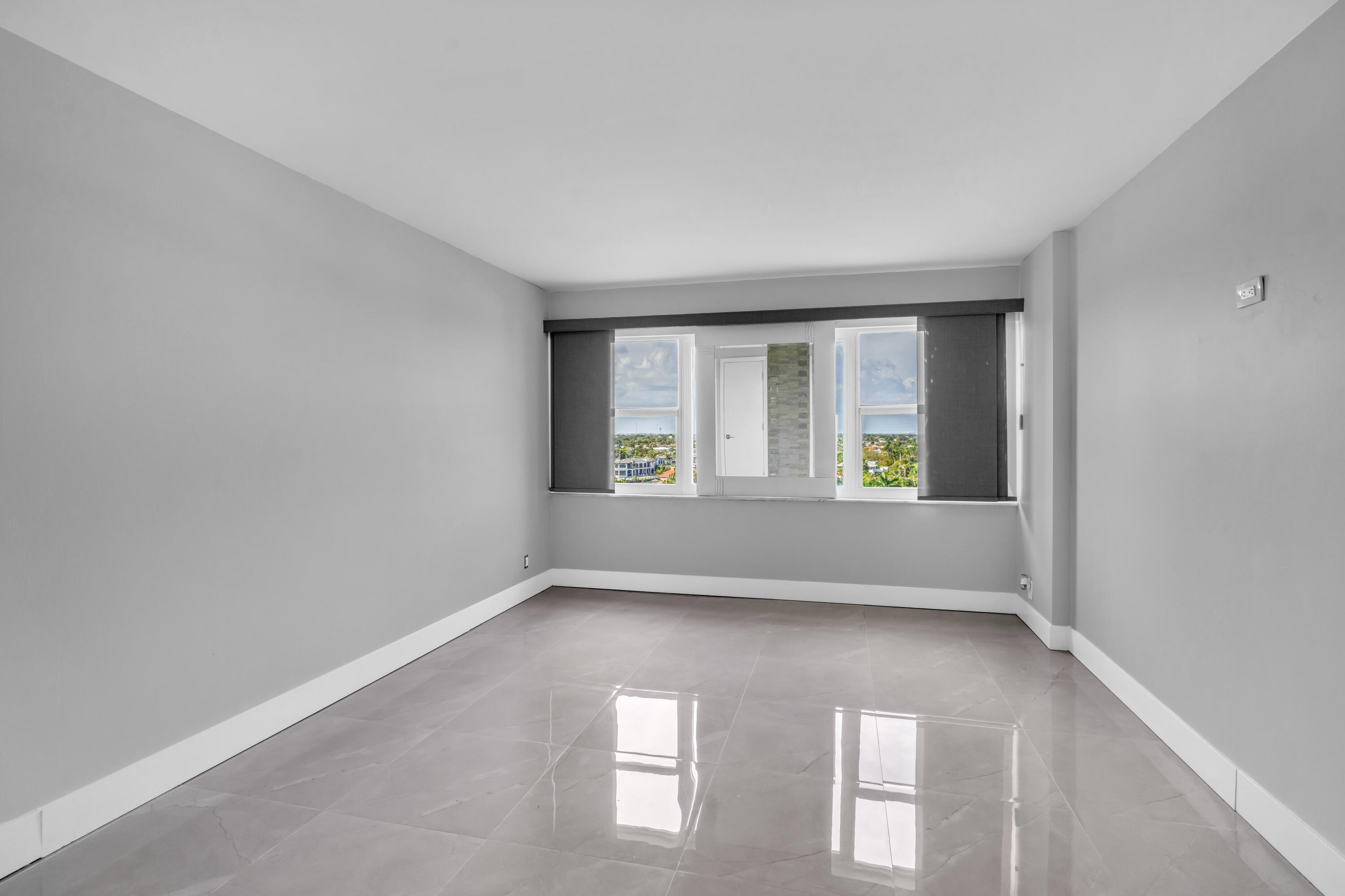 WATERS EDGE CONDO - Residential