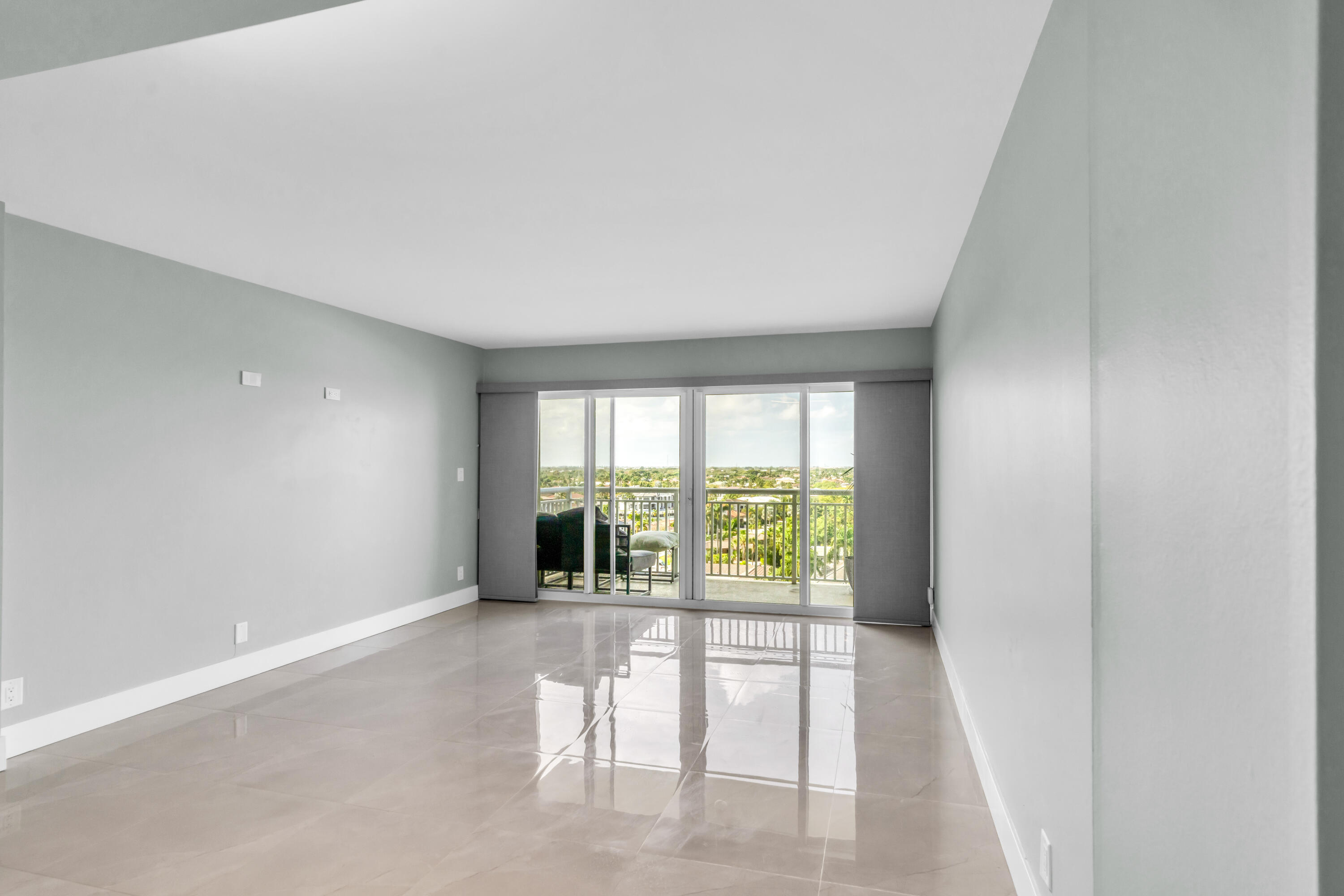 WATERS EDGE CONDO - Residential