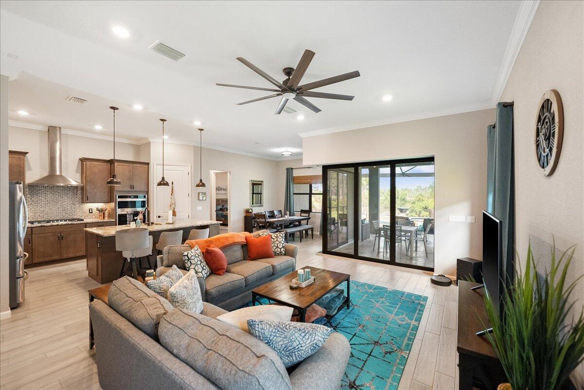 VERANDA GARDENS EAST PHAS - Residential