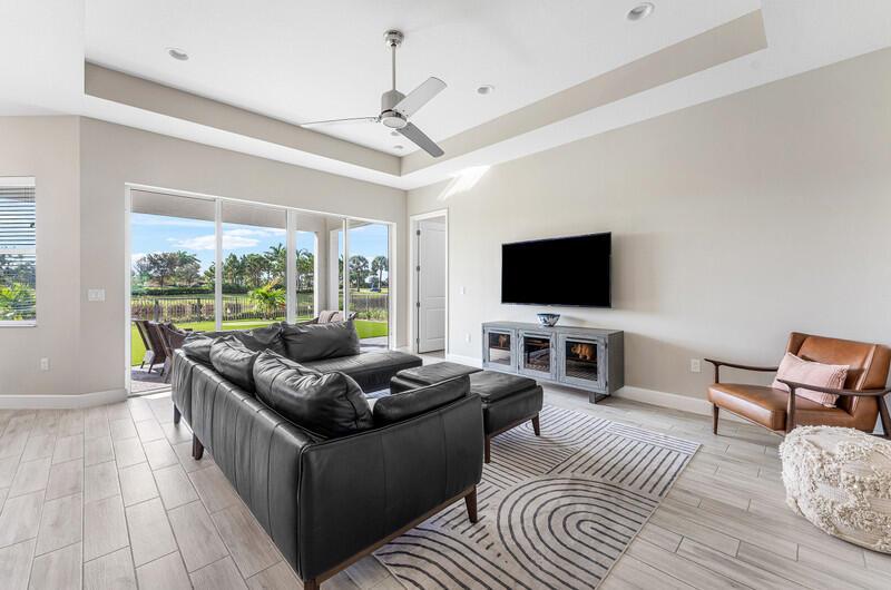 HAMMOCKS OF WESTLAKE - Residential