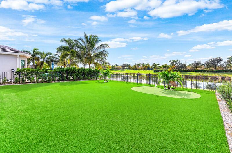 HAMMOCKS OF WESTLAKE - Residential