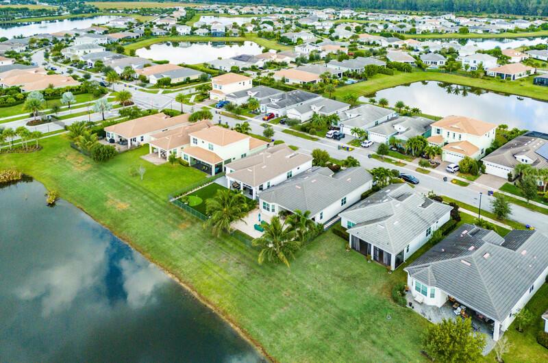 HAMMOCKS OF WESTLAKE - Residential