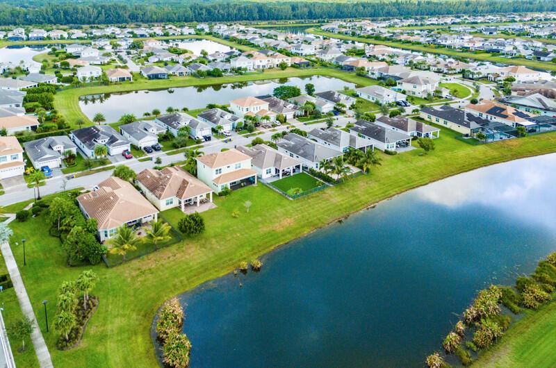 HAMMOCKS OF WESTLAKE - Residential