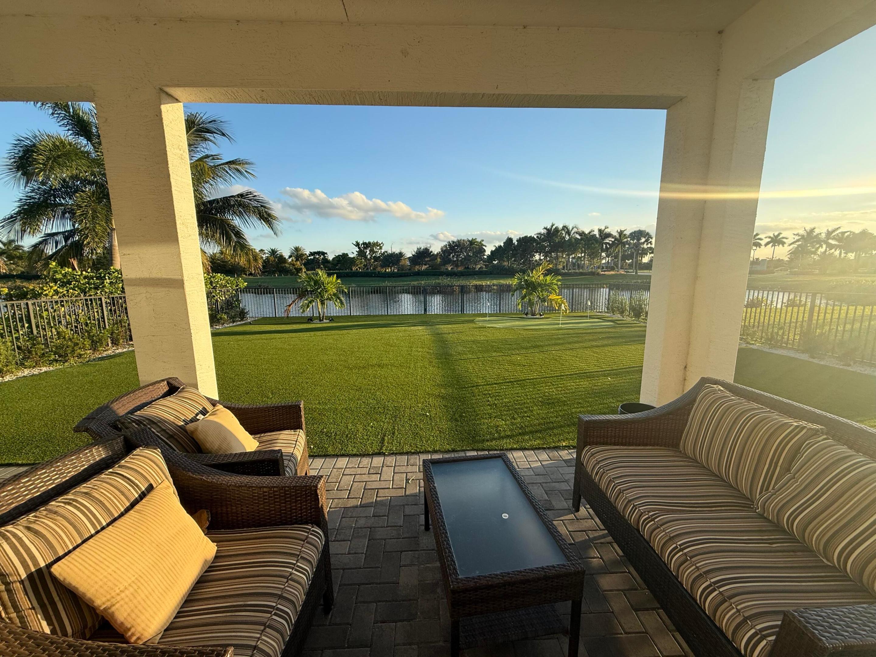 HAMMOCKS OF WESTLAKE - Residential