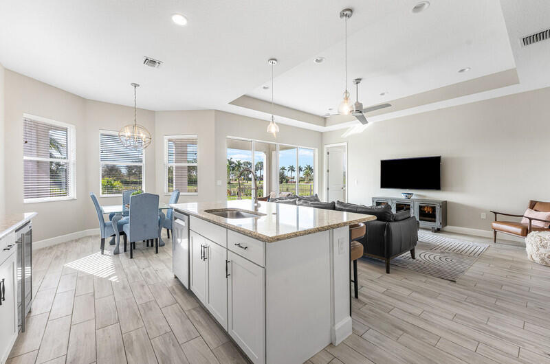 HAMMOCKS OF WESTLAKE - Residential