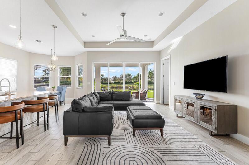 HAMMOCKS OF WESTLAKE - Residential