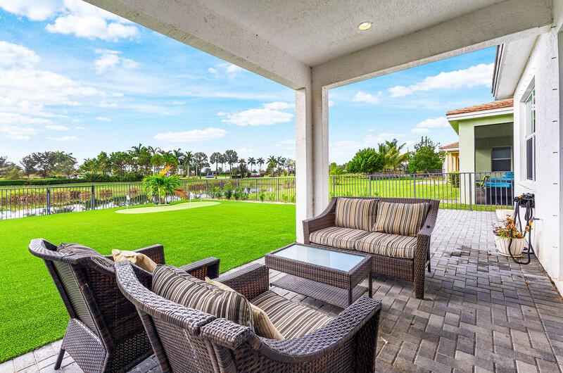 HAMMOCKS OF WESTLAKE - Residential