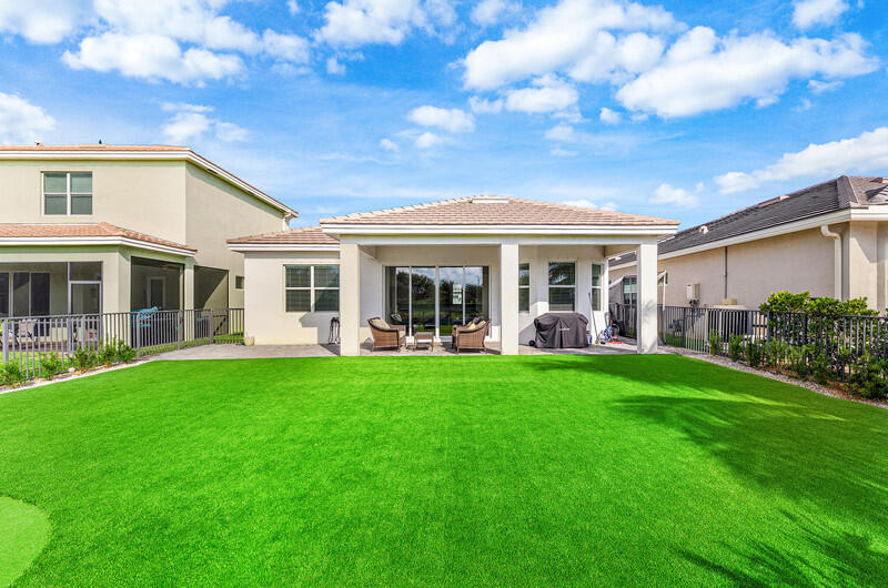 HAMMOCKS OF WESTLAKE - Residential