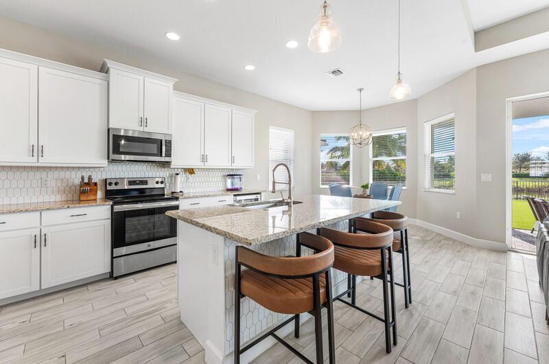 HAMMOCKS OF WESTLAKE - Residential