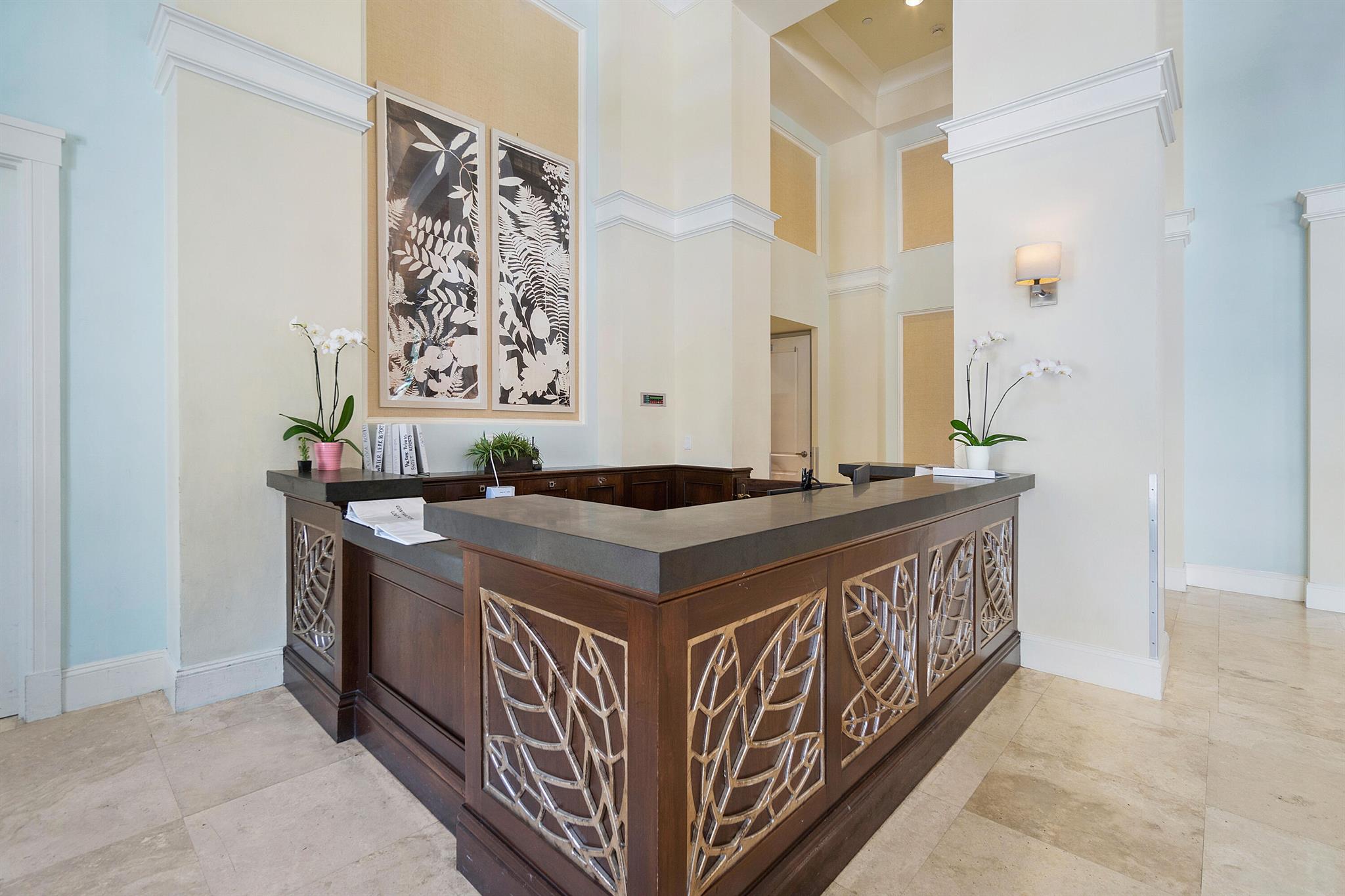 CITY PALMS CONDO - Residential