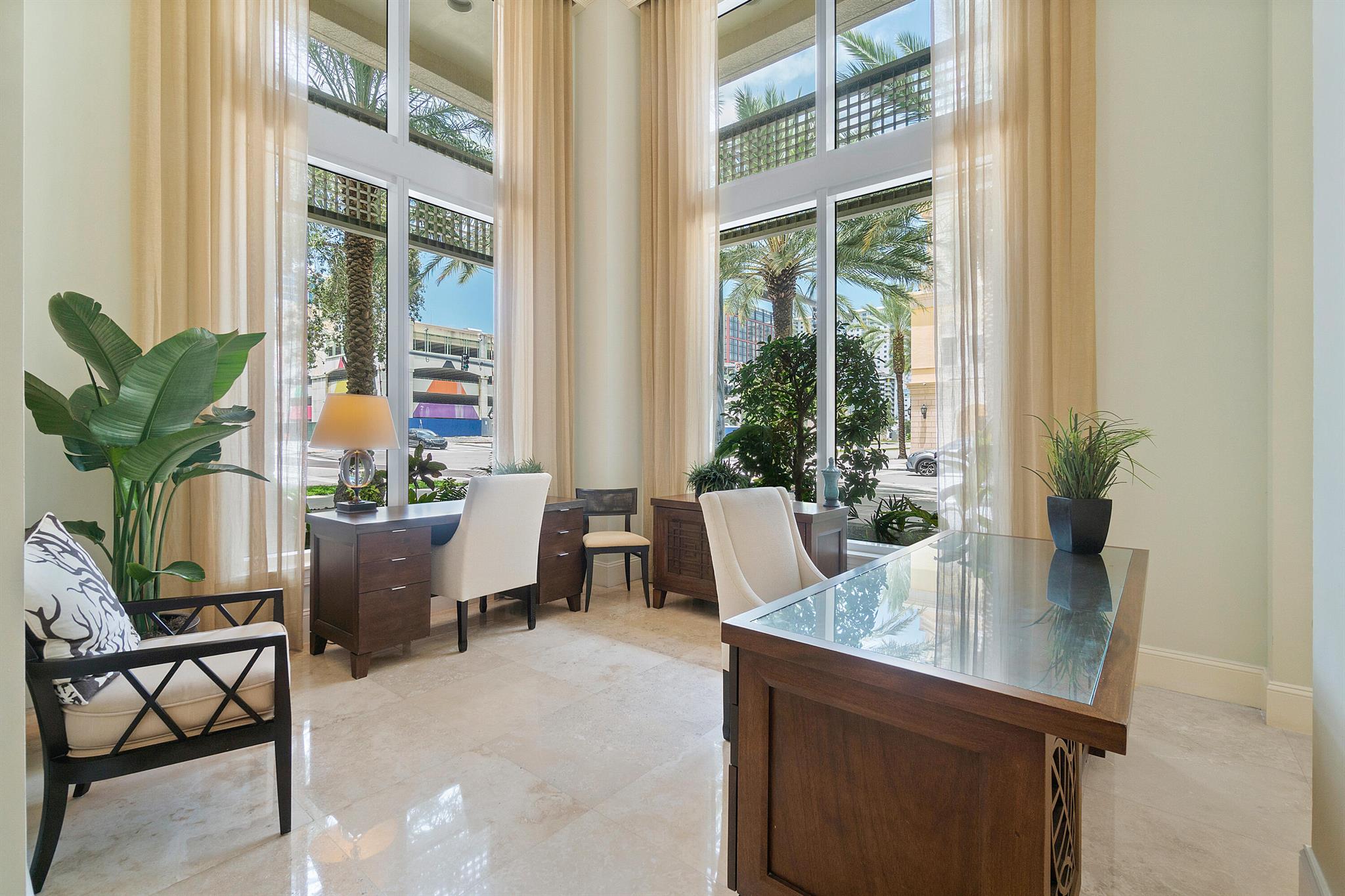 CITY PALMS CONDO - Residential