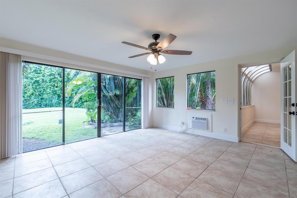 MERIDIANA AT BOCA POINTE II - Residential