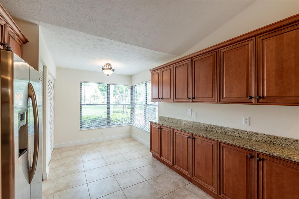 MERIDIANA AT BOCA POINTE II - Residential