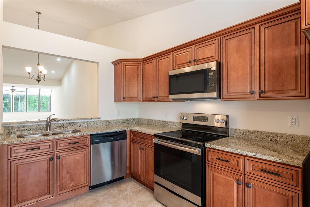 MERIDIANA AT BOCA POINTE II - Residential