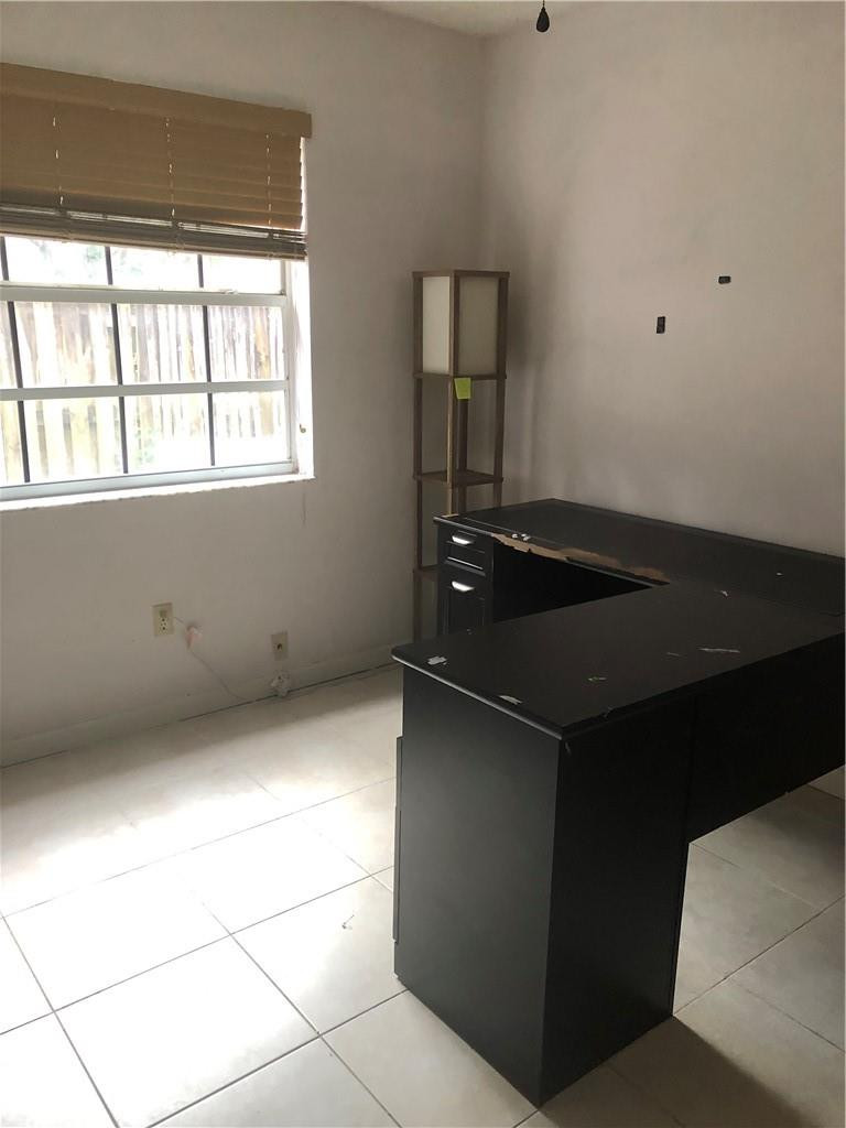 Flamingo Gardens Ph Five - Residential Lease