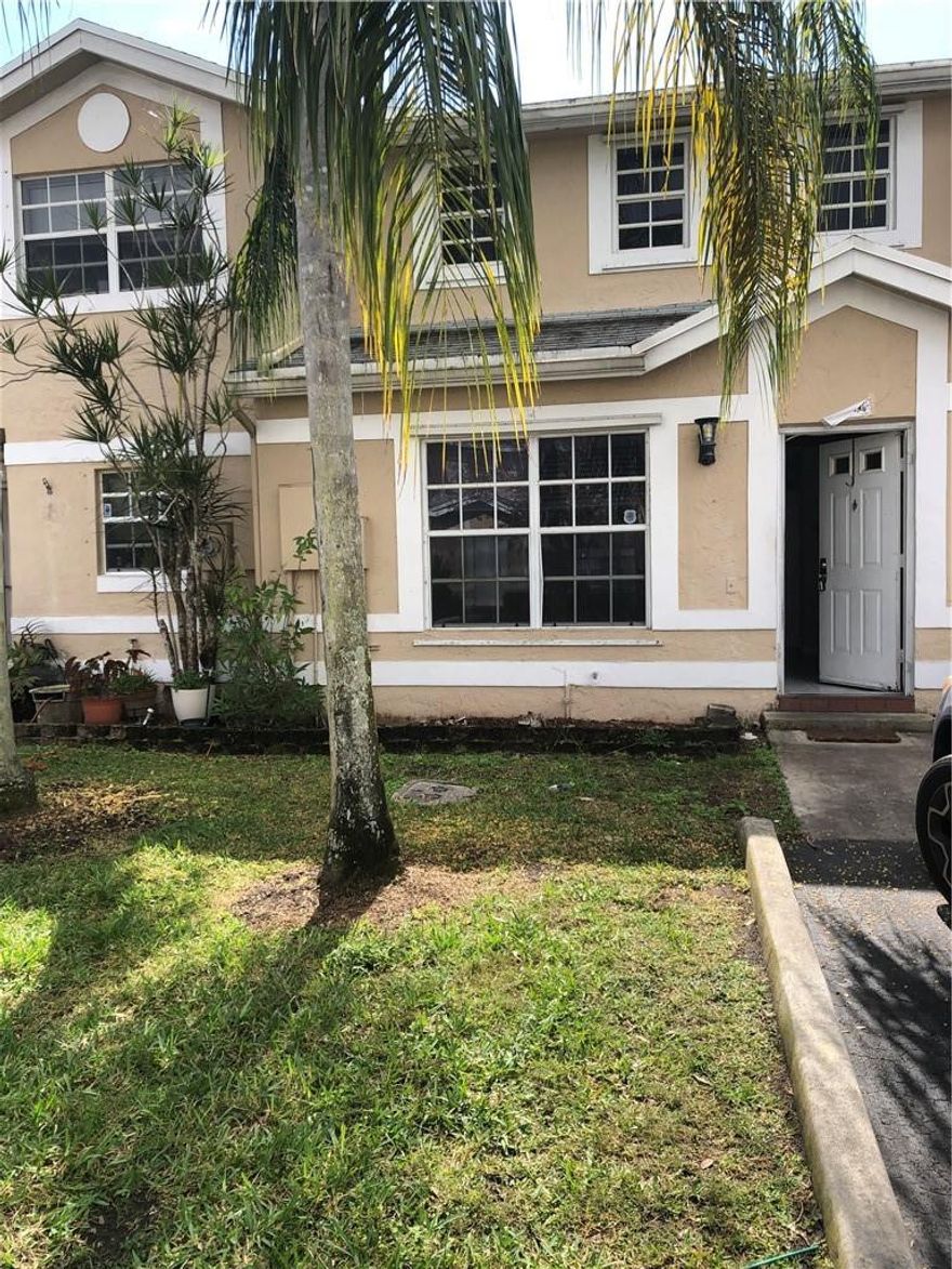LARGE AND SPACIOUS 4 BEDROOM, 3 BATH TOWNHOUSE LOCATED IN “COOPER CITY.”  EXCELLENT COOPER CITY SCHOOLS.  GREAT LOCATION, CLOSE TO SHOPPING.  OPEN FLOOR PLAN, MIRRORED WALL, 1 CAR GARAGE, SCREENED AND COVERED PATIO, FENCED YARD.  TILE ON 1ST FLOOR, LAMINATE ON SECOND FLOOR AND STAIRS, NO CARPET.  WASHER AND DRYER.  COMMUNITY POOL.  1 BEDROOM IS DOWNSTAIRS.  LARGE MASTER BEDROOM WITH LARGE WALK IN CLOSET.  UNIT WILL BE FRESHLY PAINTED DOWNSTAIRS.  PROPERTY IS VACANT AND READY FOR IMMEDIATE OCCUPANCY.  OWNER WILL CONSIDER A PET WITH AN ADDITIONAL PET DEPOSIT.  EASY TO SHOW ON LOCKBOX.