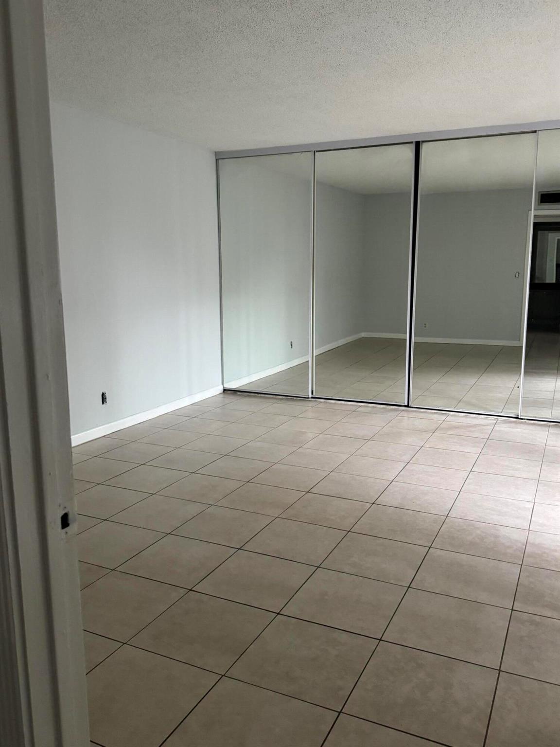 Lakewood Of Palm Springs - Residential Lease
