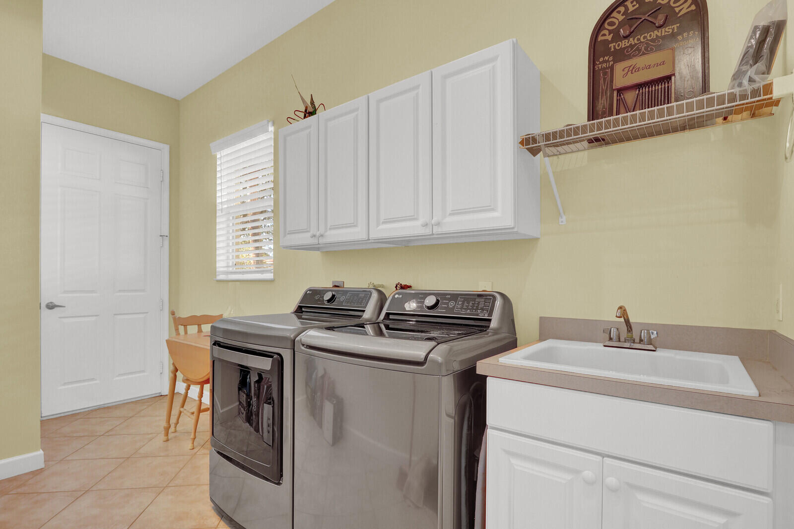 MAIDSTONE - Residential