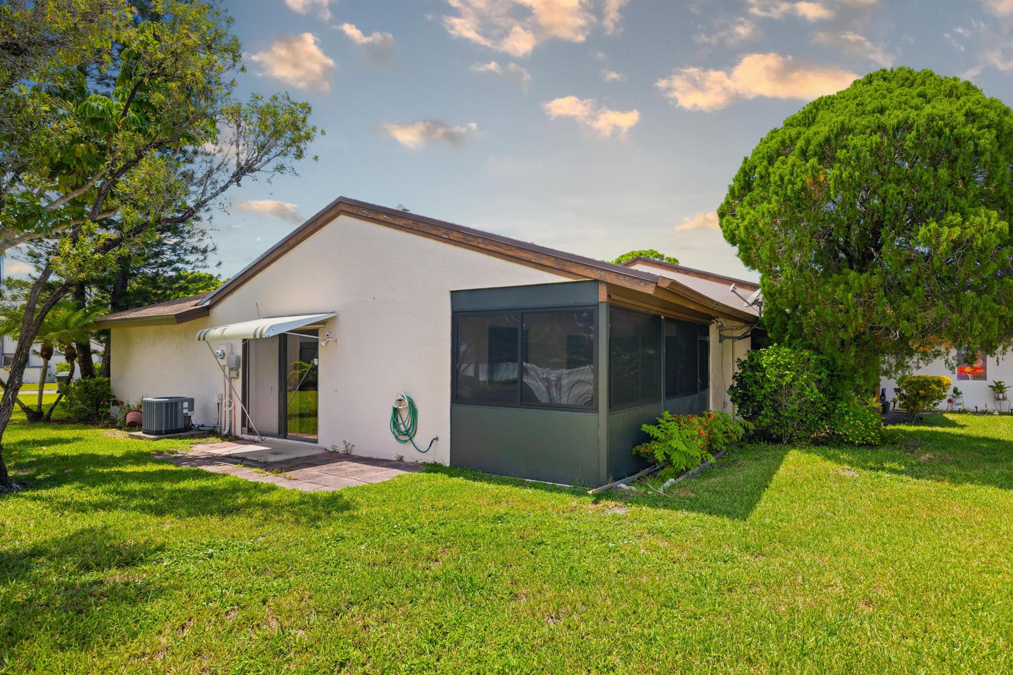 6125 Elsinore Circle