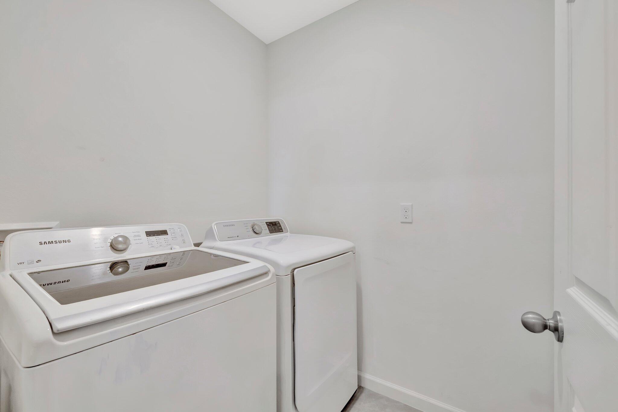 PORT ST LUCIE SECTION 33 - Residential