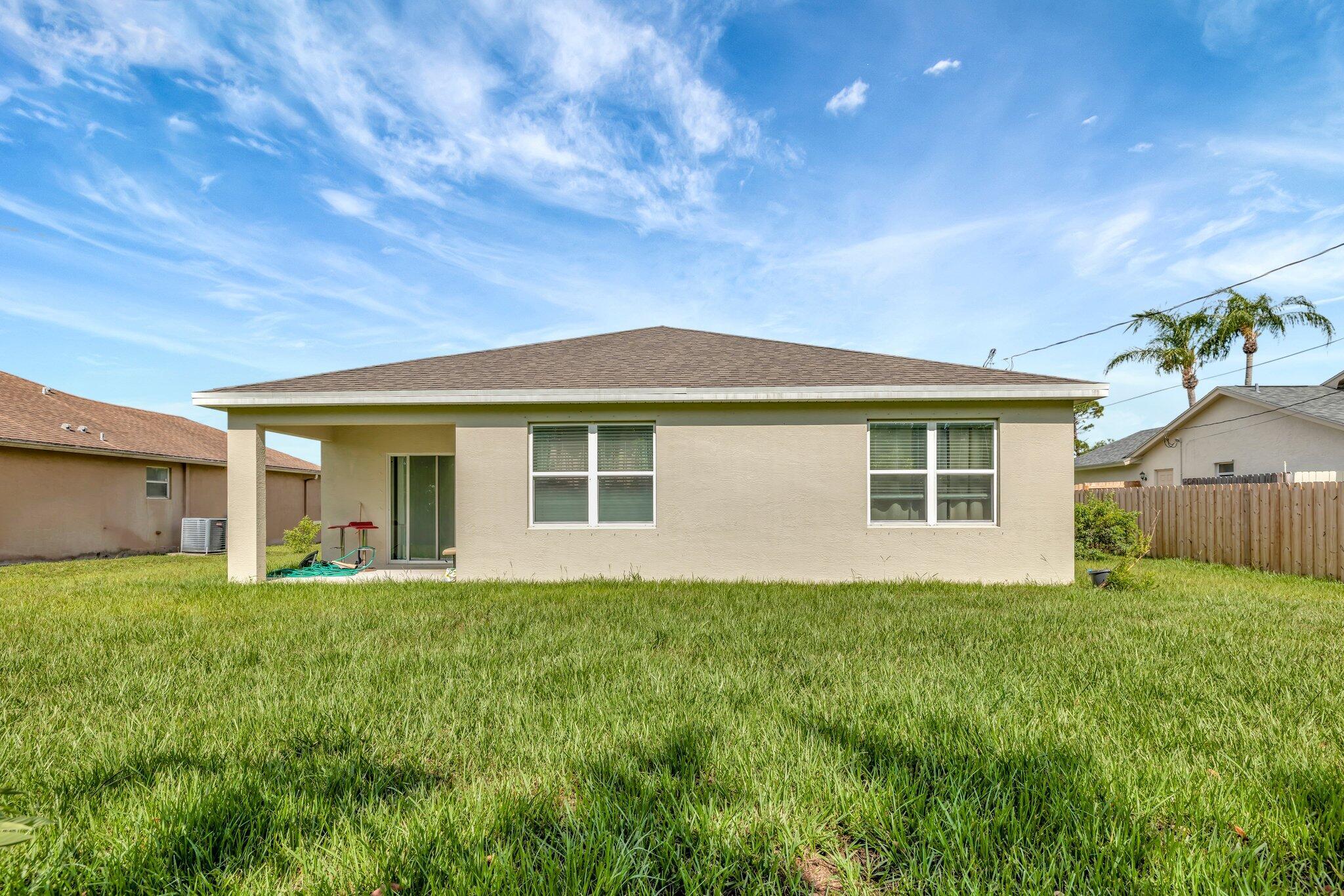 PORT ST LUCIE SECTION 33 - Residential