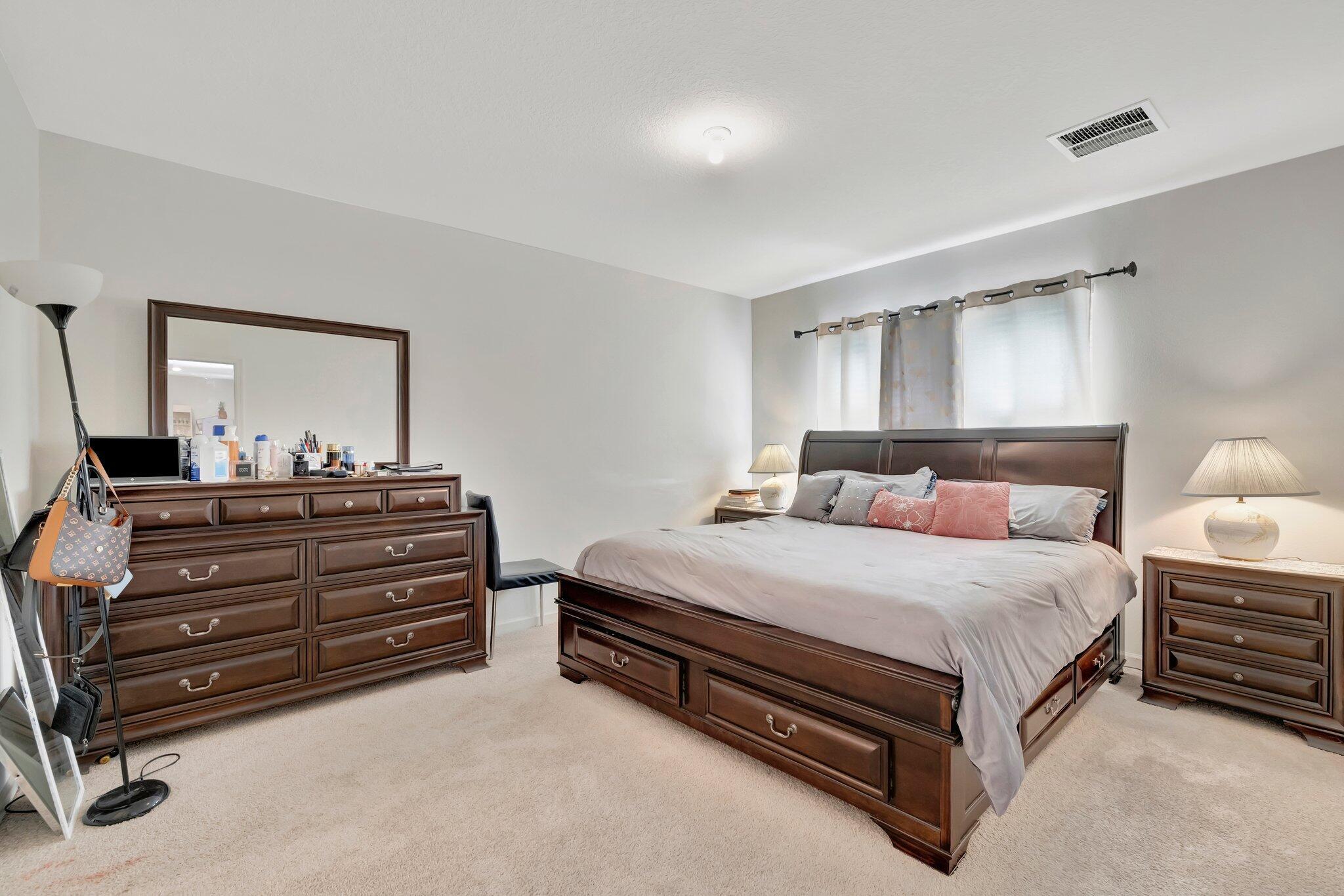 PORT ST LUCIE SECTION 33 - Residential