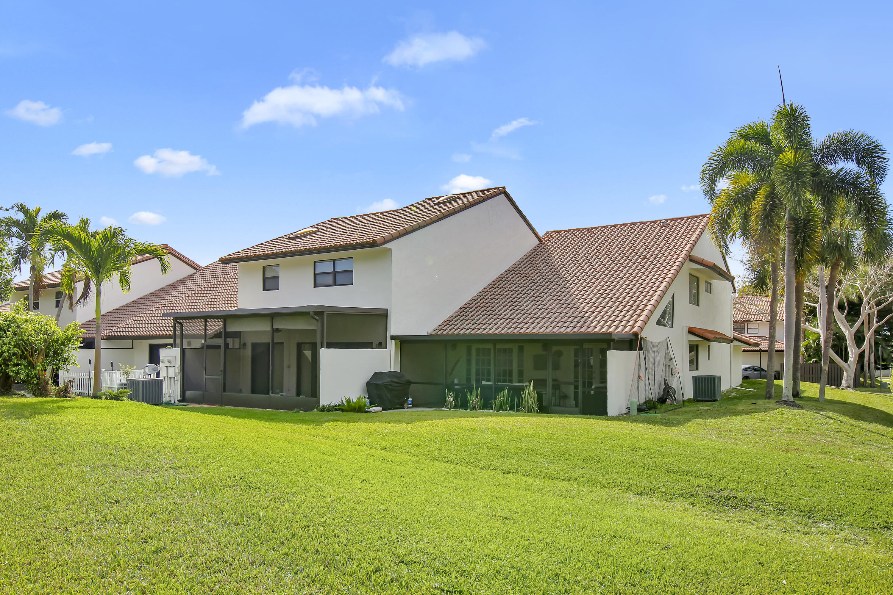 6850 NW 2nd Avenue NW 28