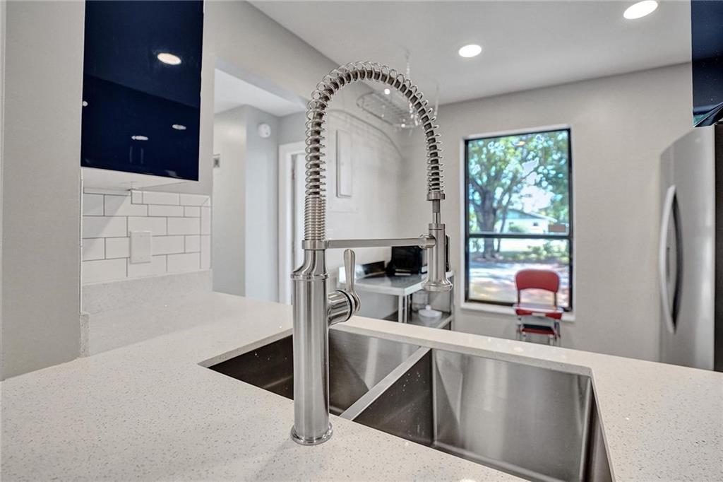 Hidden Oaks Townhouses - Residential
