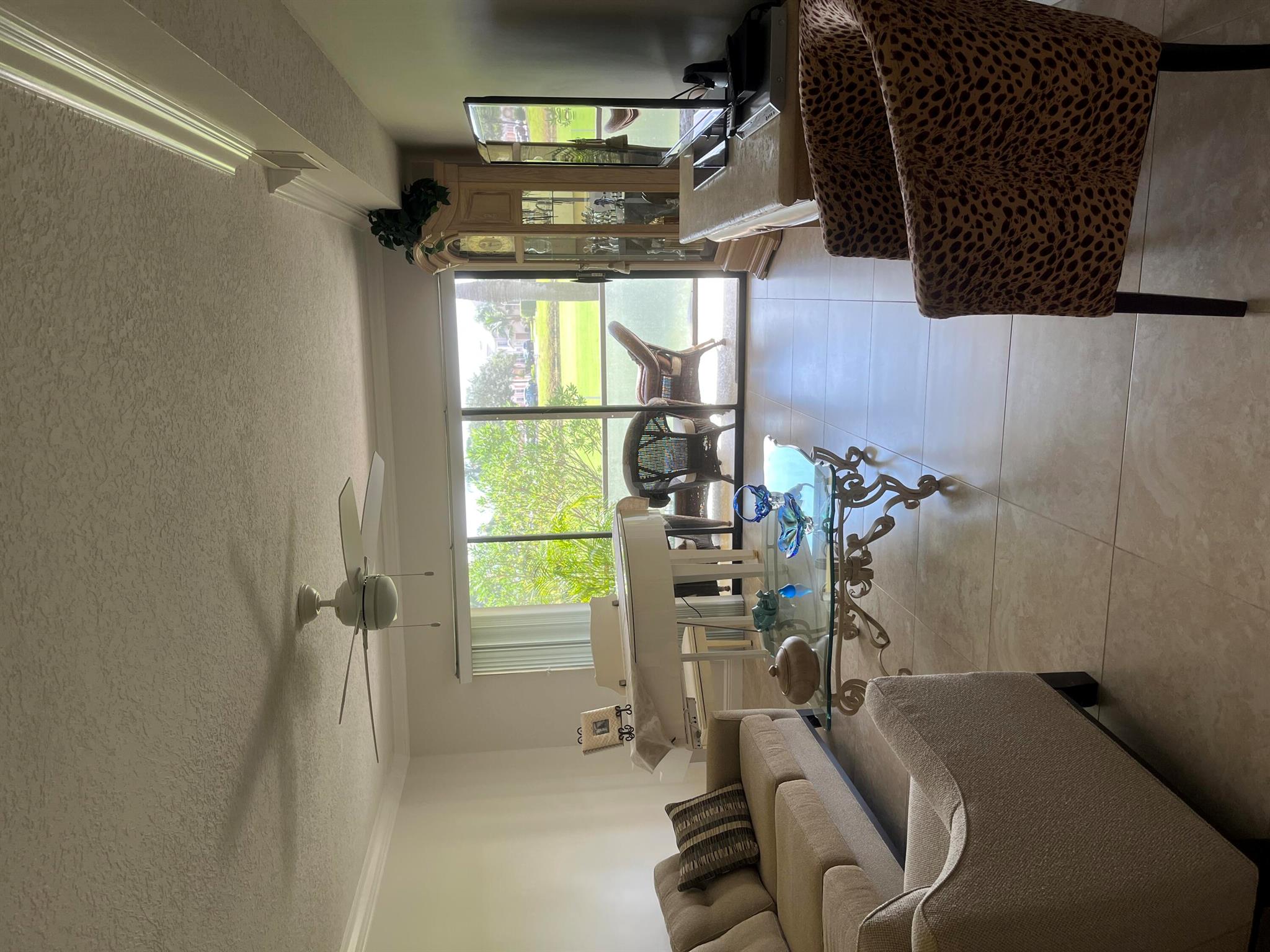 2041 Keystone Drive S B